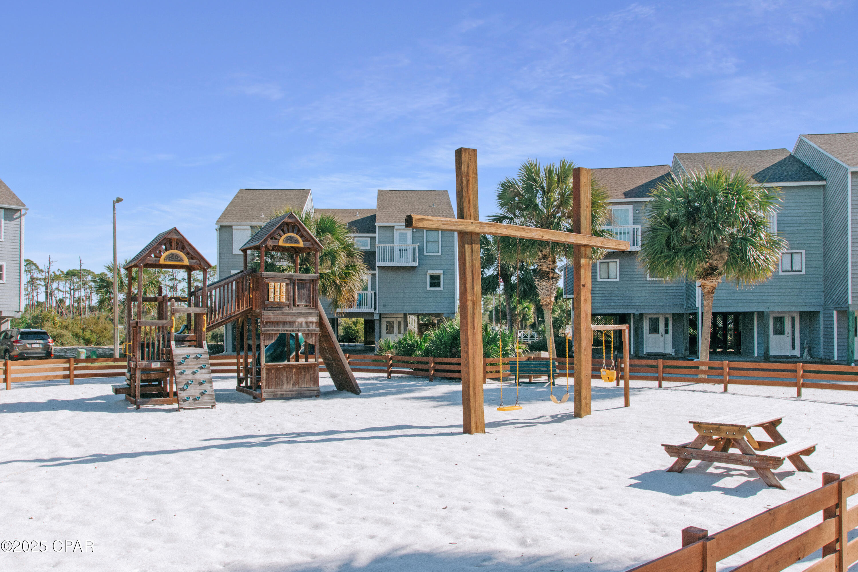 Barrier Dunes - Residential