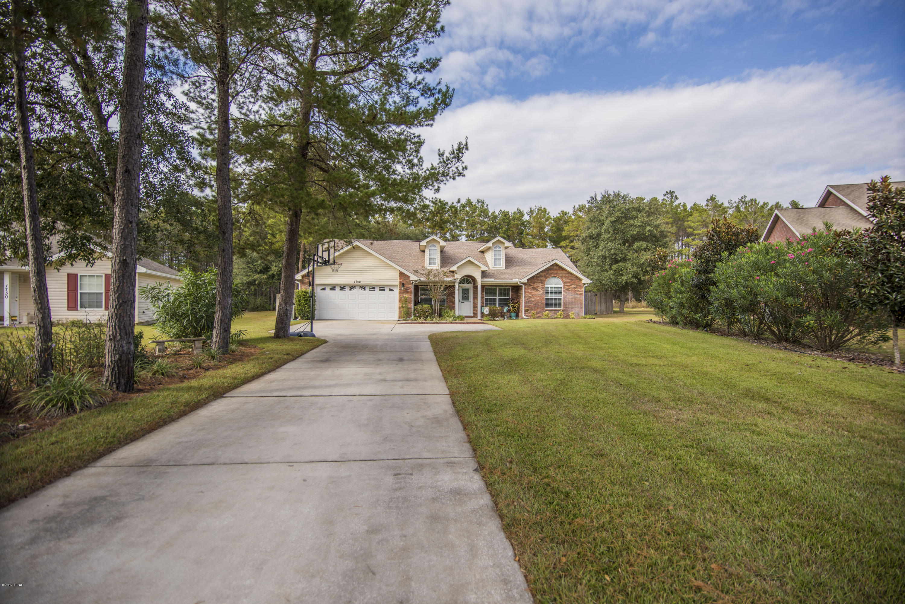 Oakcrest Unit 1 - Residential