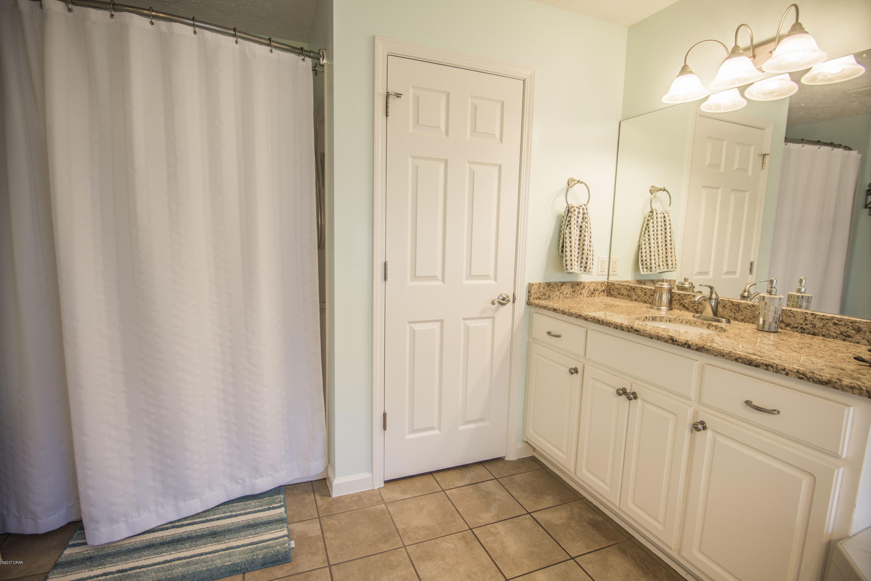 Oakcrest Unit 1 - Residential