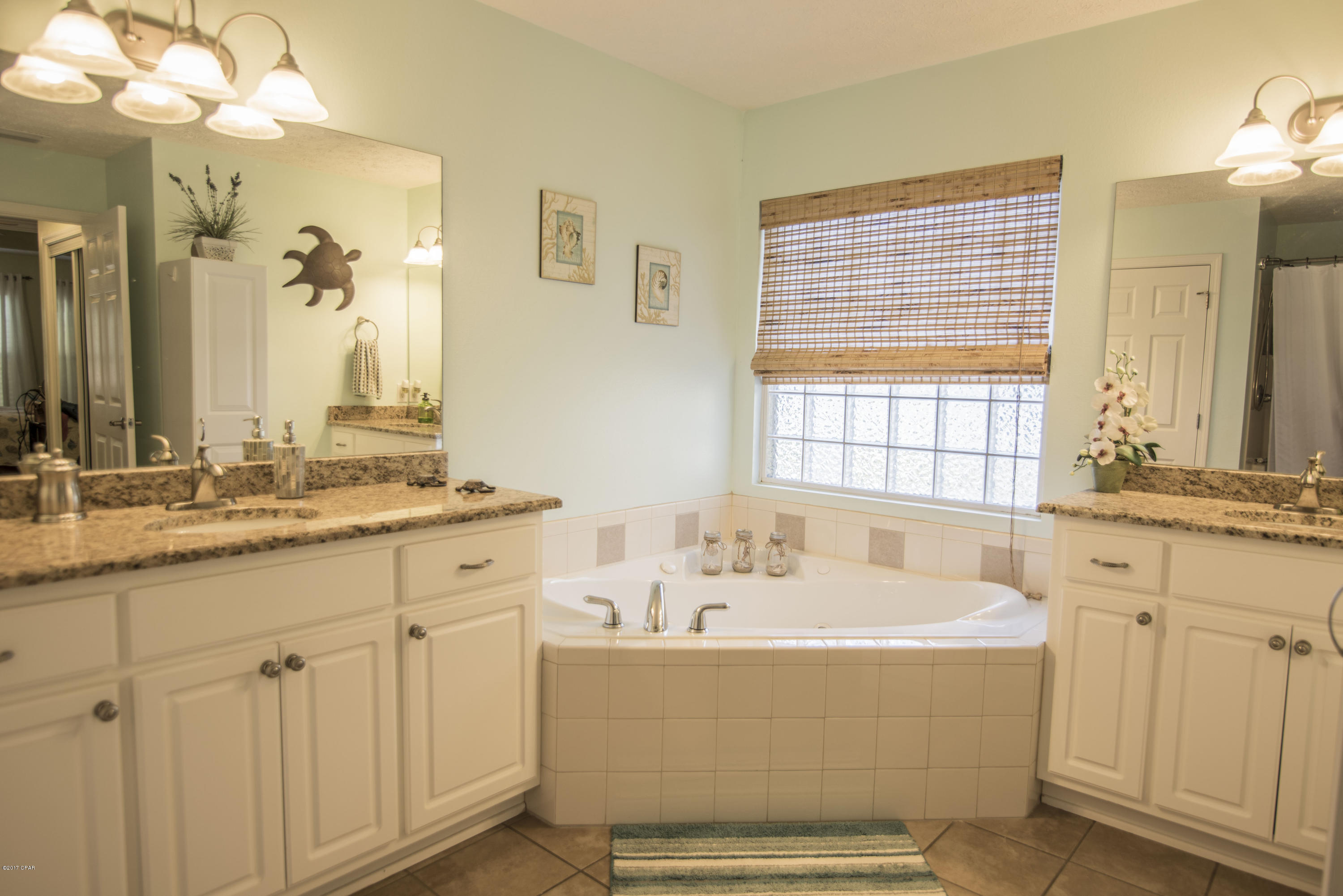 Oakcrest Unit 1 - Residential