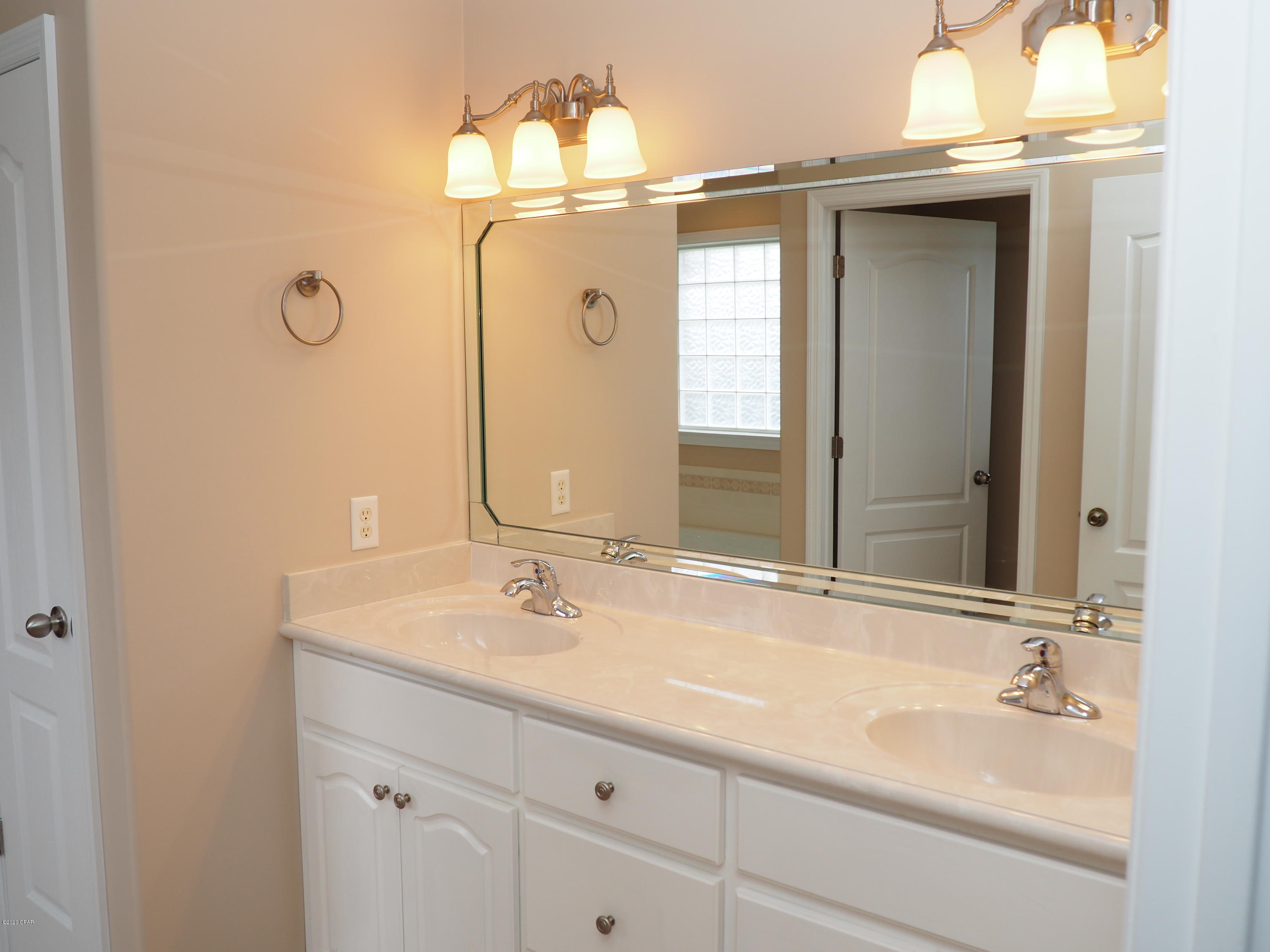 Forest Walk - Residential