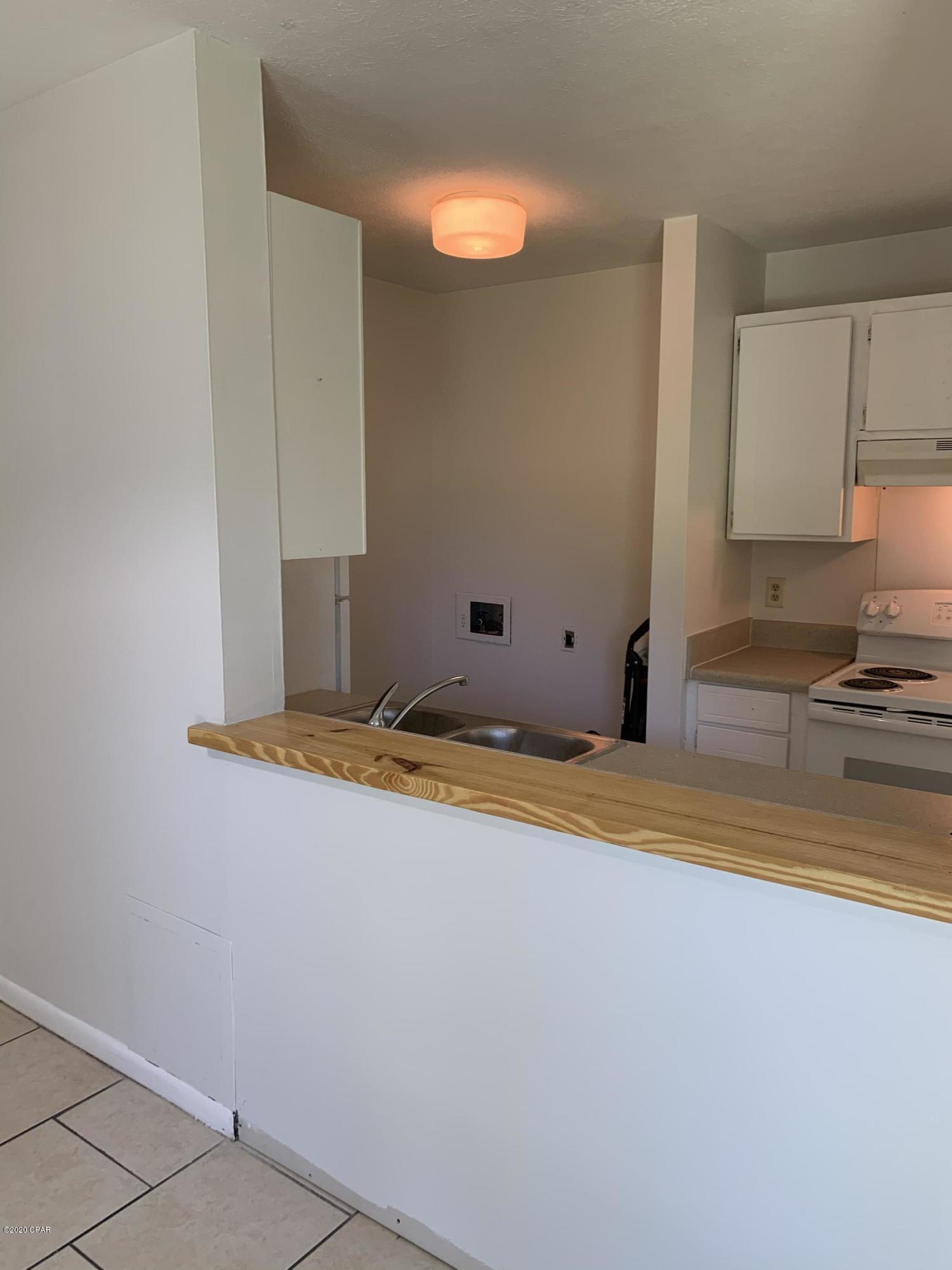 Oakland Terrace Add - Commercial Sale