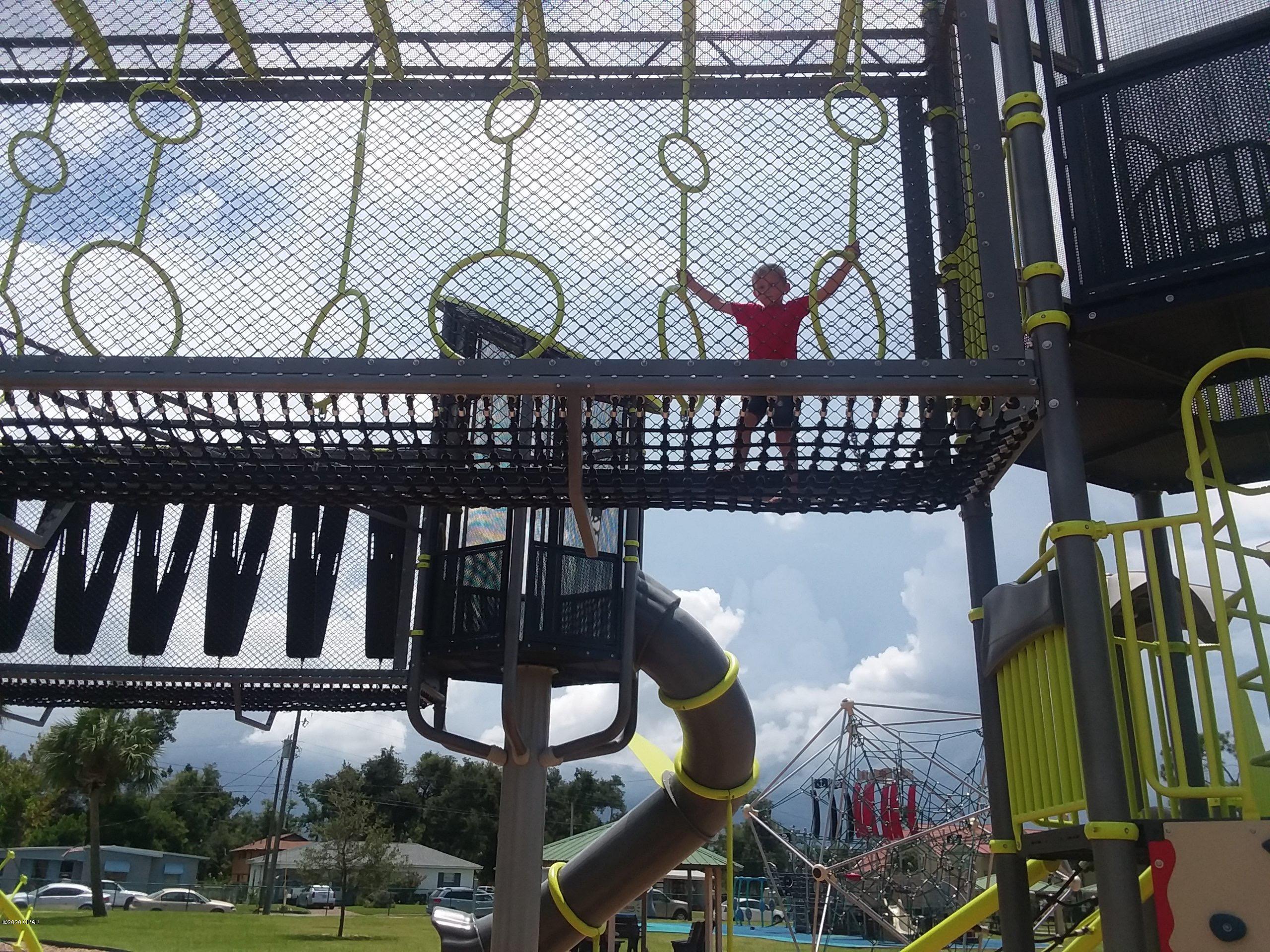 Oakland Terrace Add - Commercial Sale