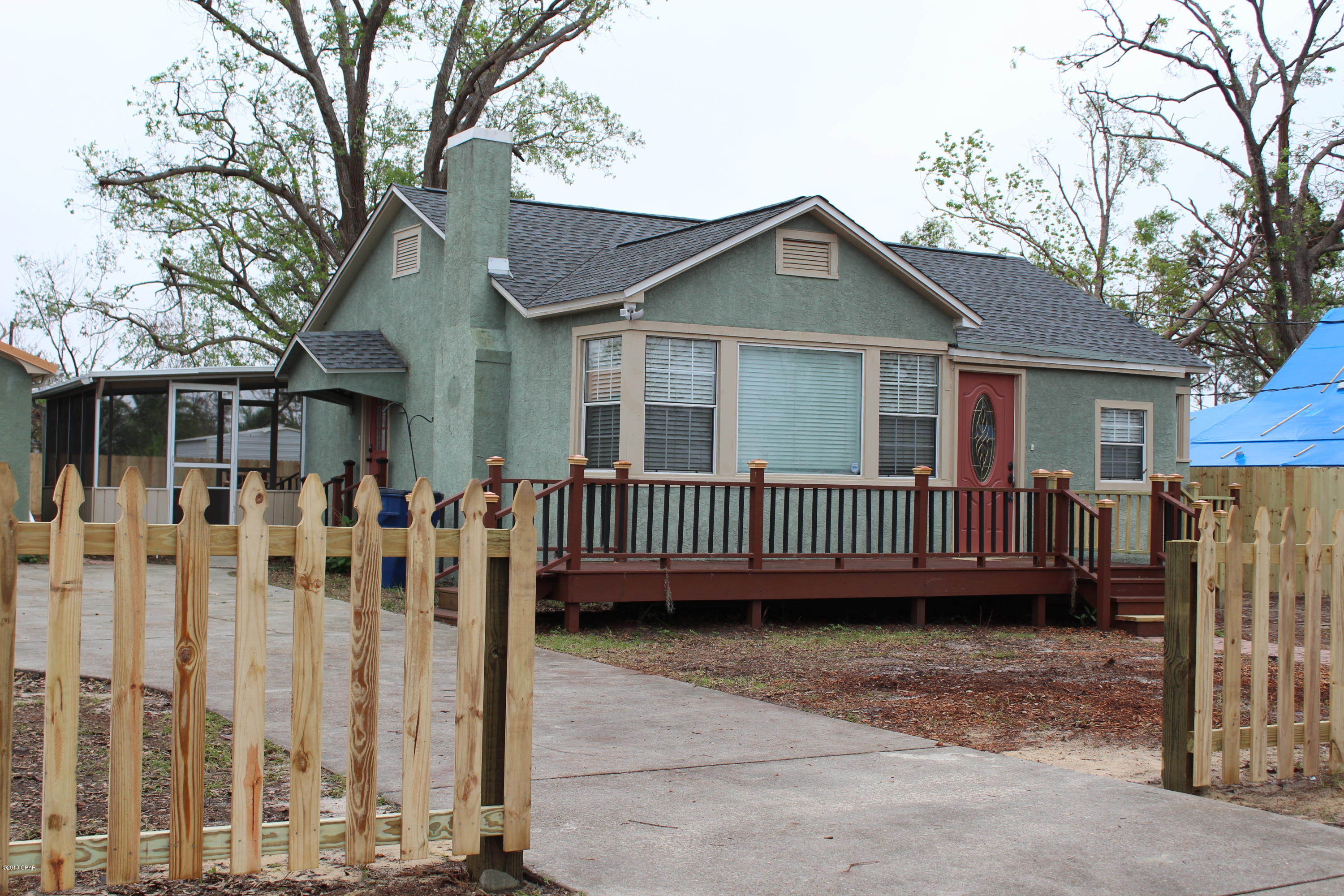 [No Recorded Subdiv] - Residential