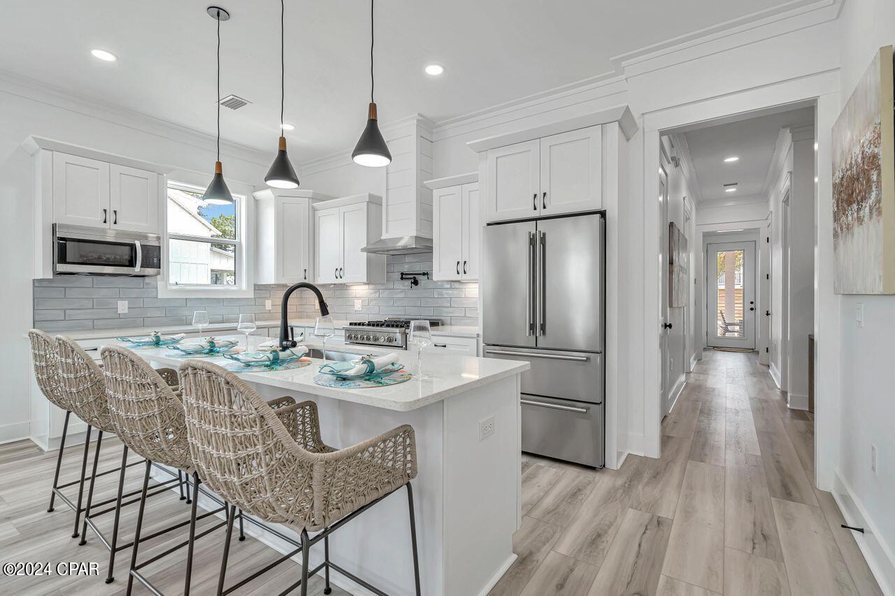 Gulf Shore Manor - Residential