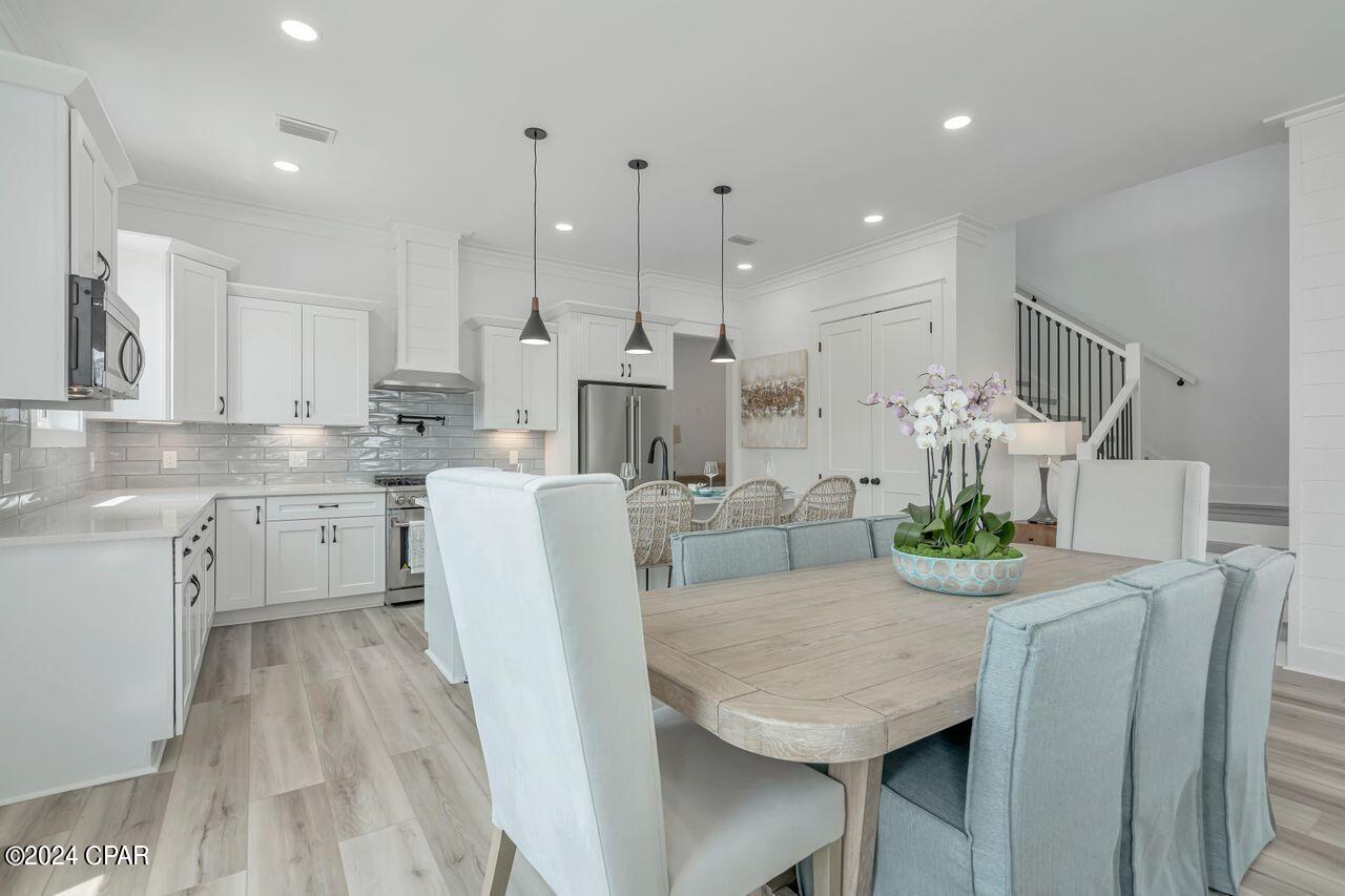 Gulf Shore Manor - Residential