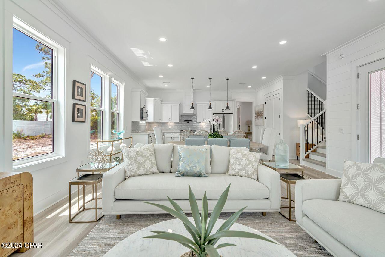 Gulf Shore Manor - Residential