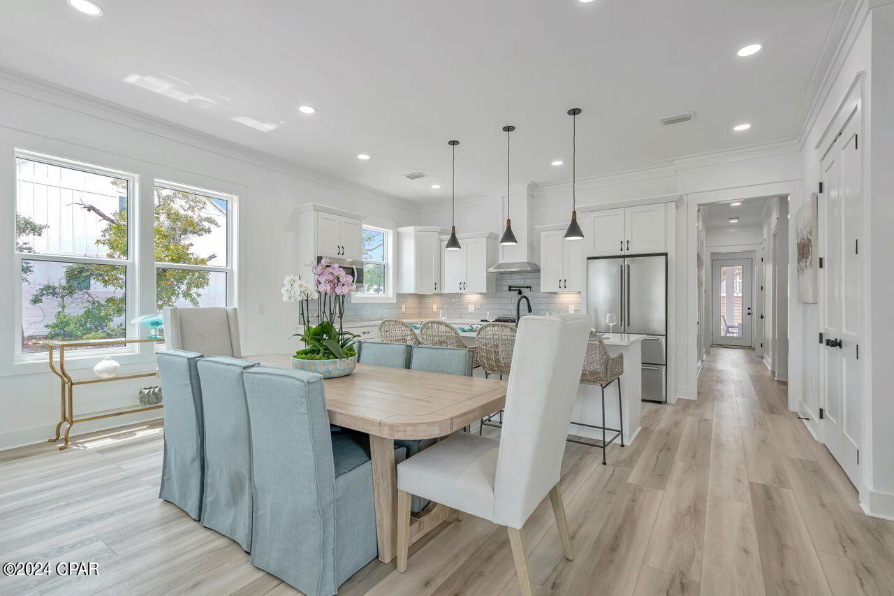 Gulf Shore Manor - Residential