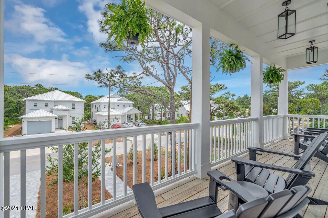 Gulf Shore Manor - Residential