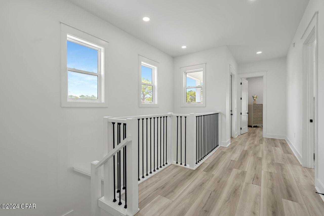 Gulf Shore Manor - Residential