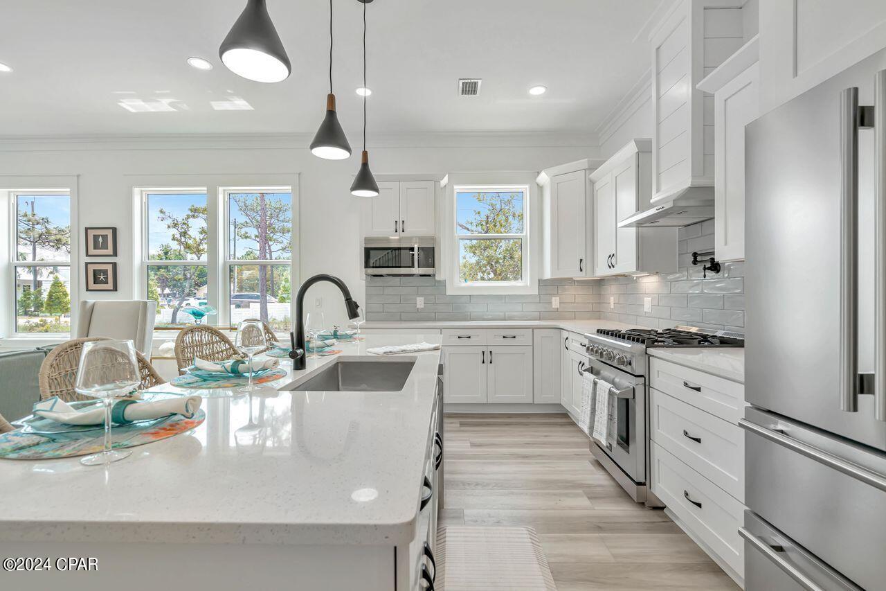 Gulf Shore Manor - Residential