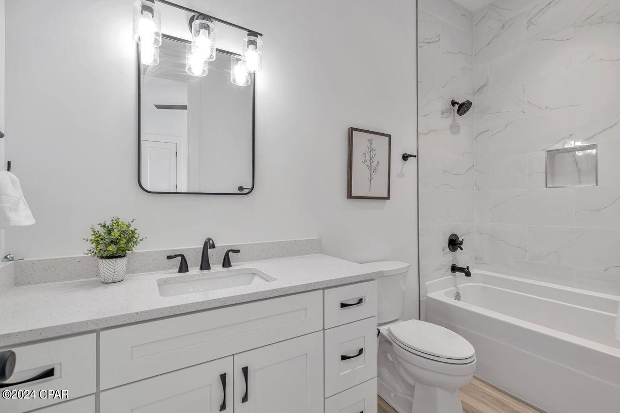 Gulf Shore Manor - Residential