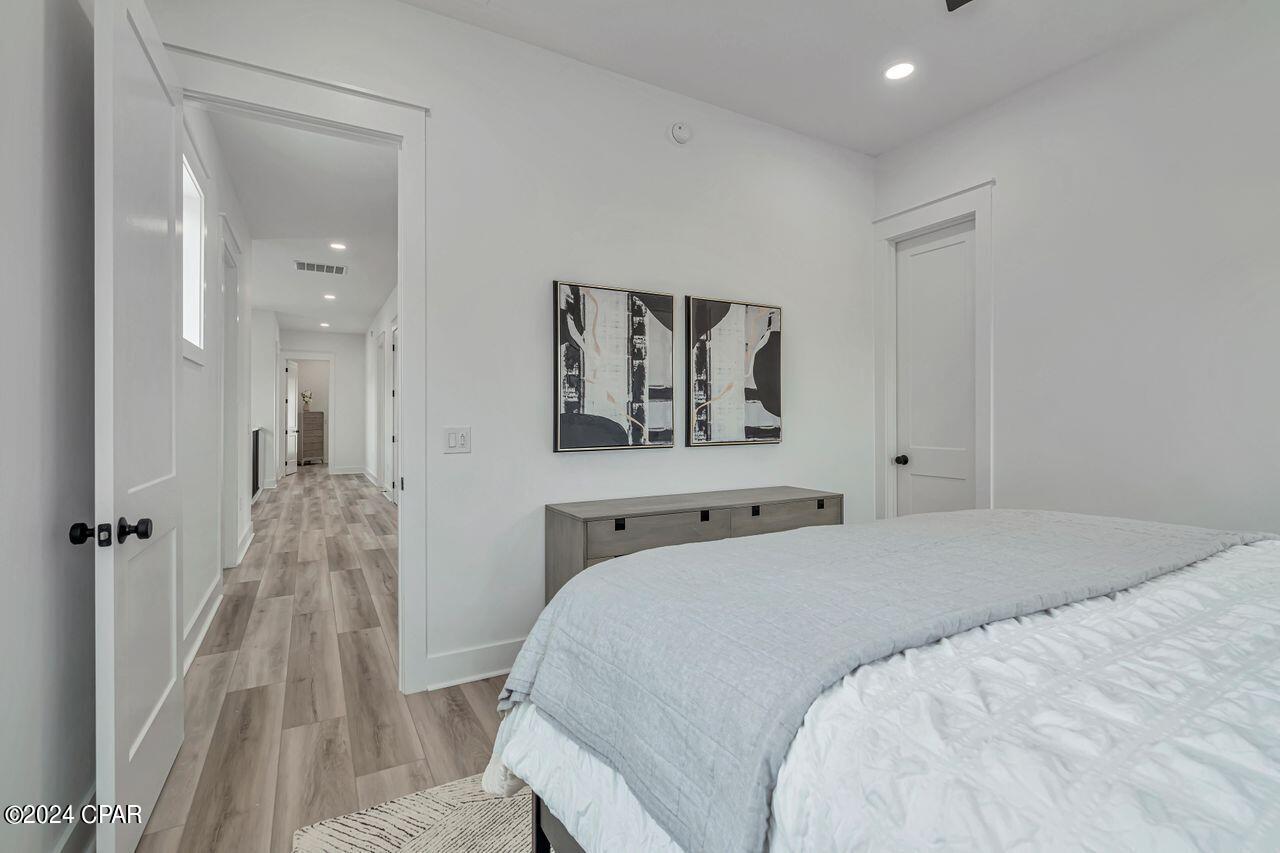 Gulf Shore Manor - Residential