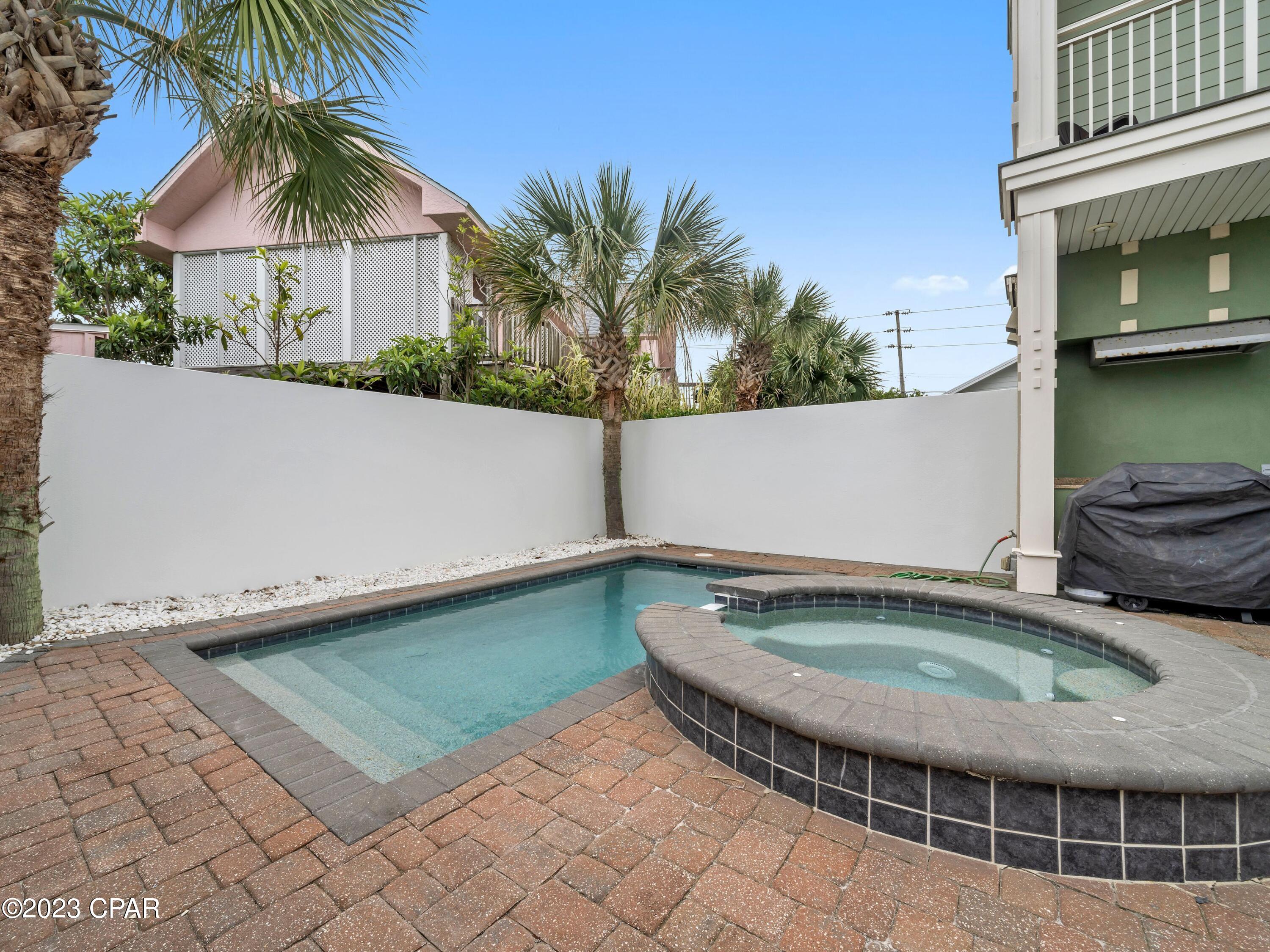 Miramar Beach - Residential