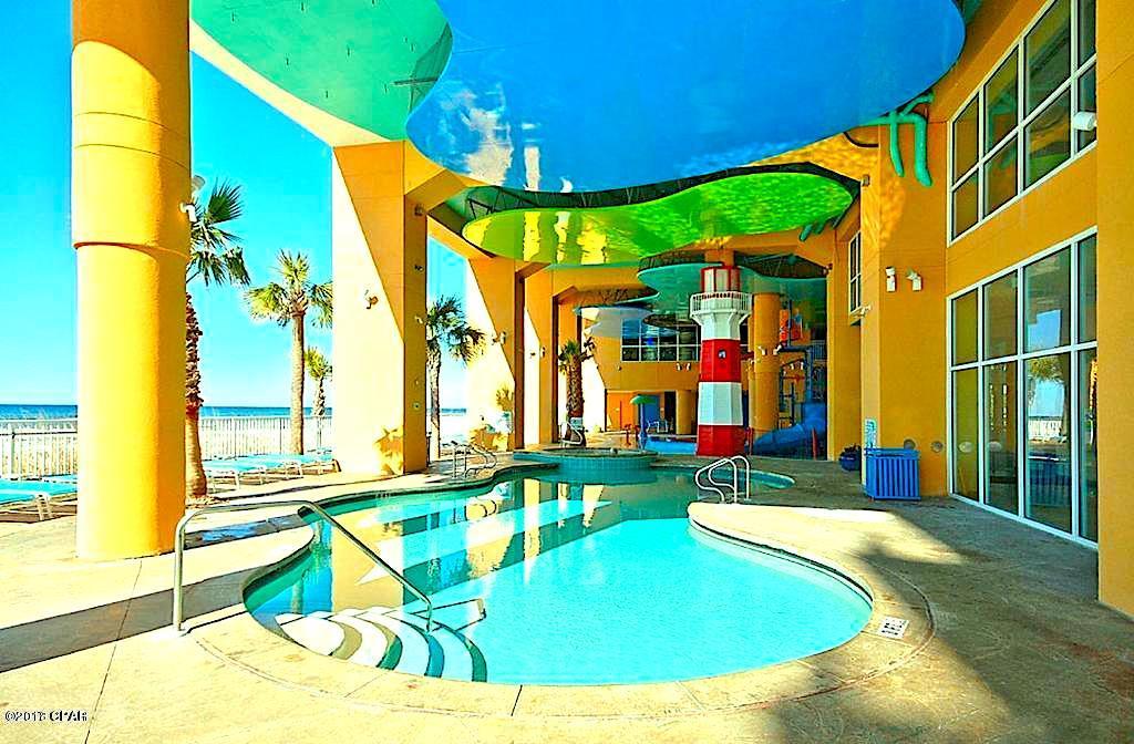 Splash Condo - Residential