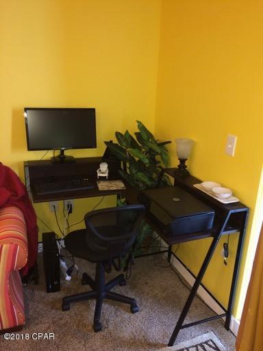 Splash Condo - Residential