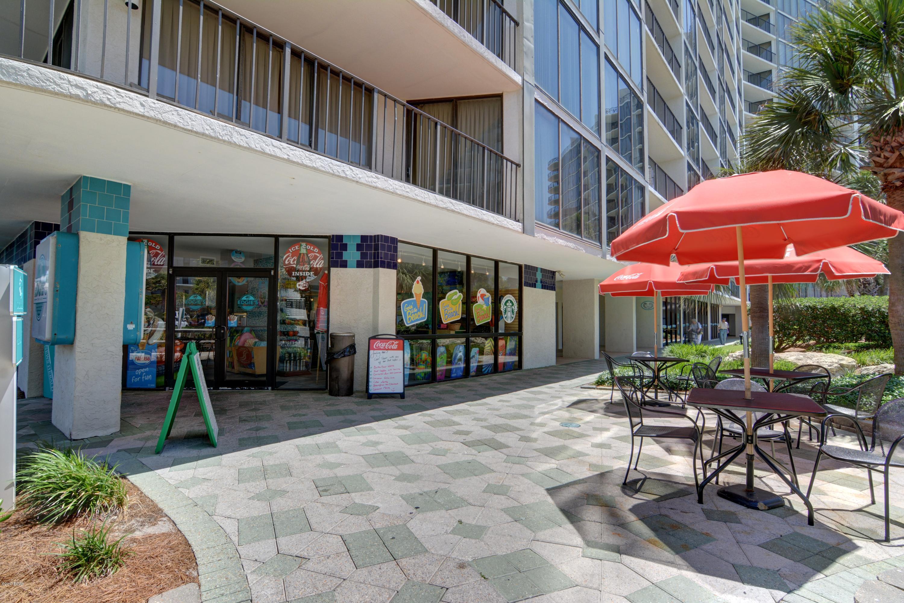 Edgewater Golf Villas V-A - Residential