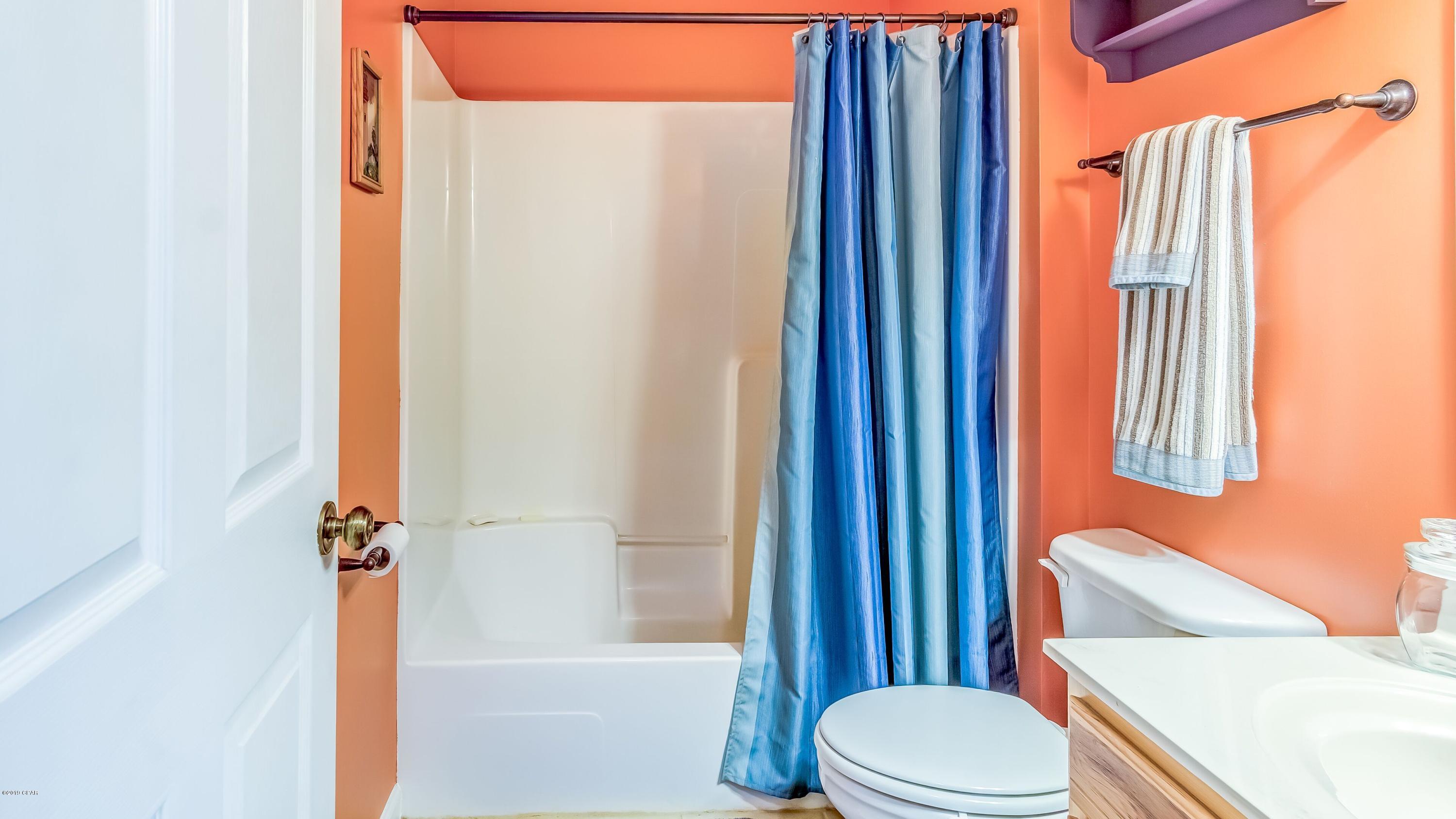 Lake Forest Estates - Residential