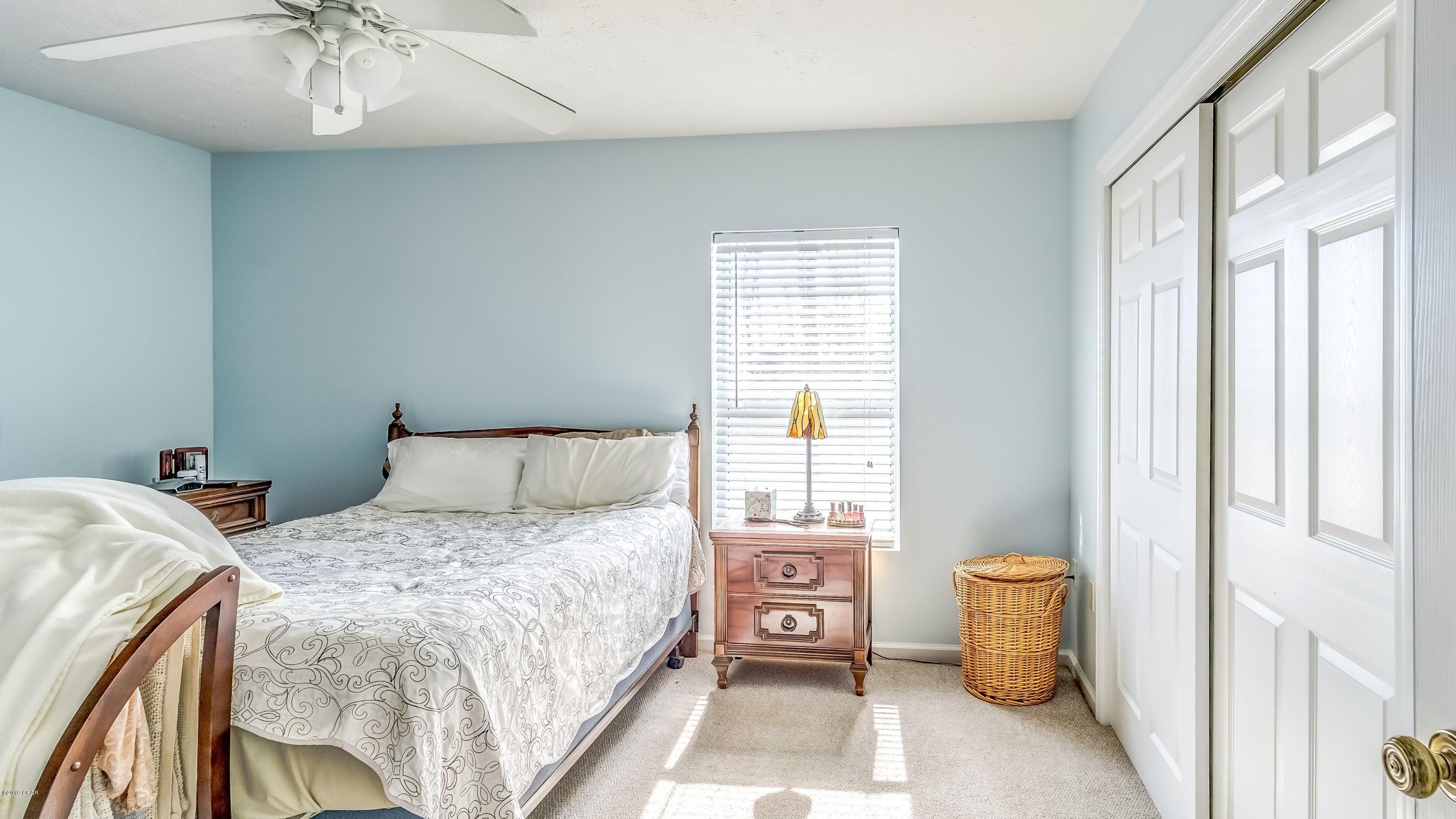 Lake Forest Estates - Residential