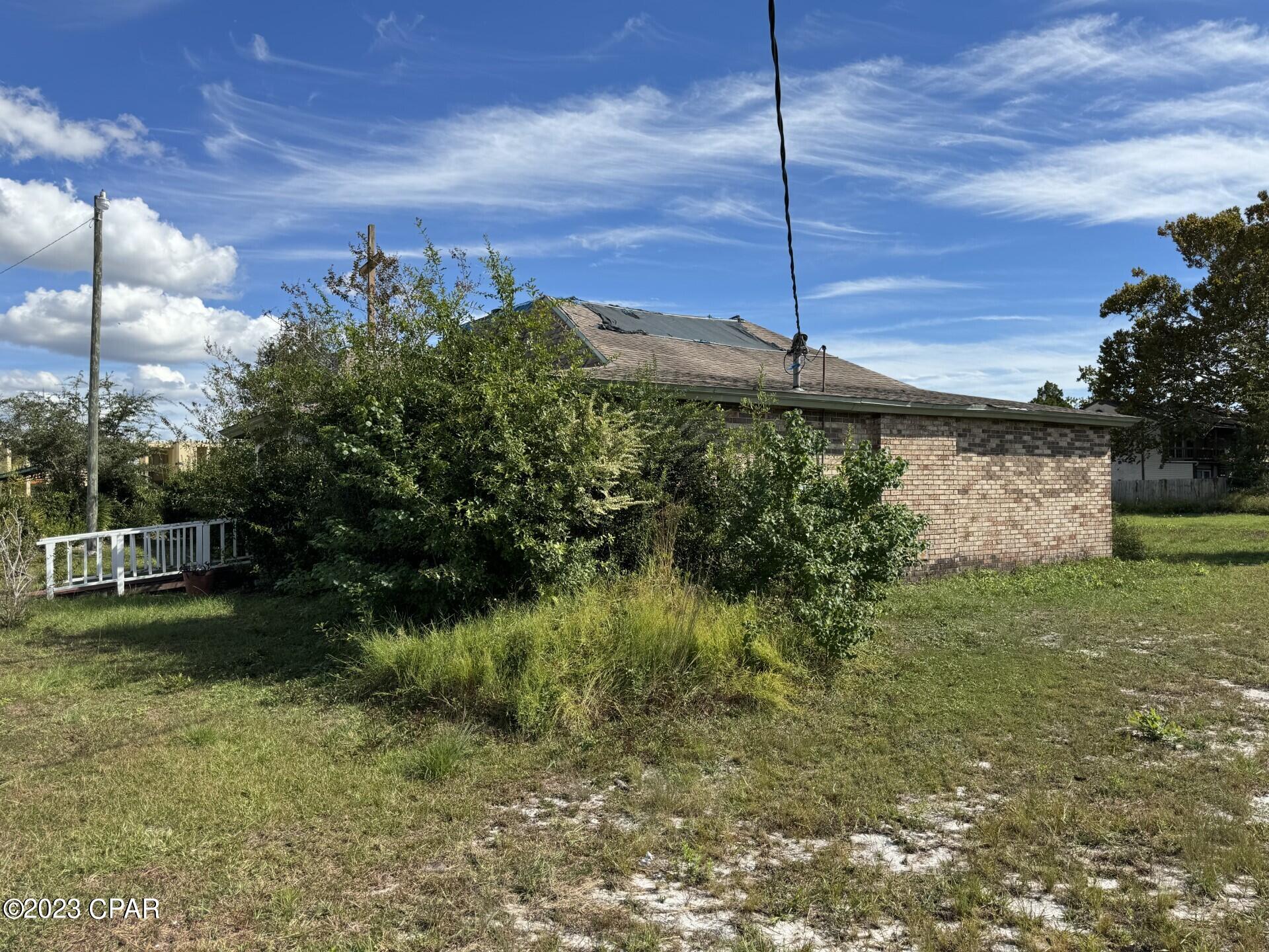 Venetian Villa - Land