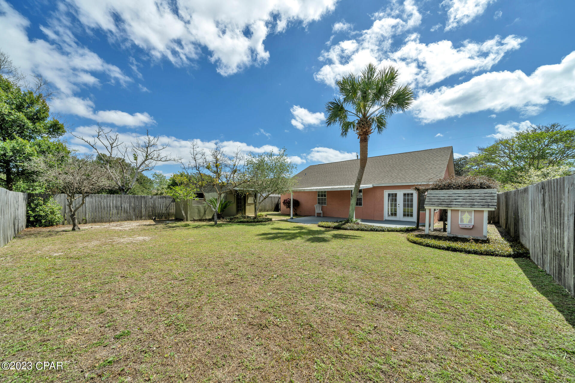 Fernwood Park - Residential