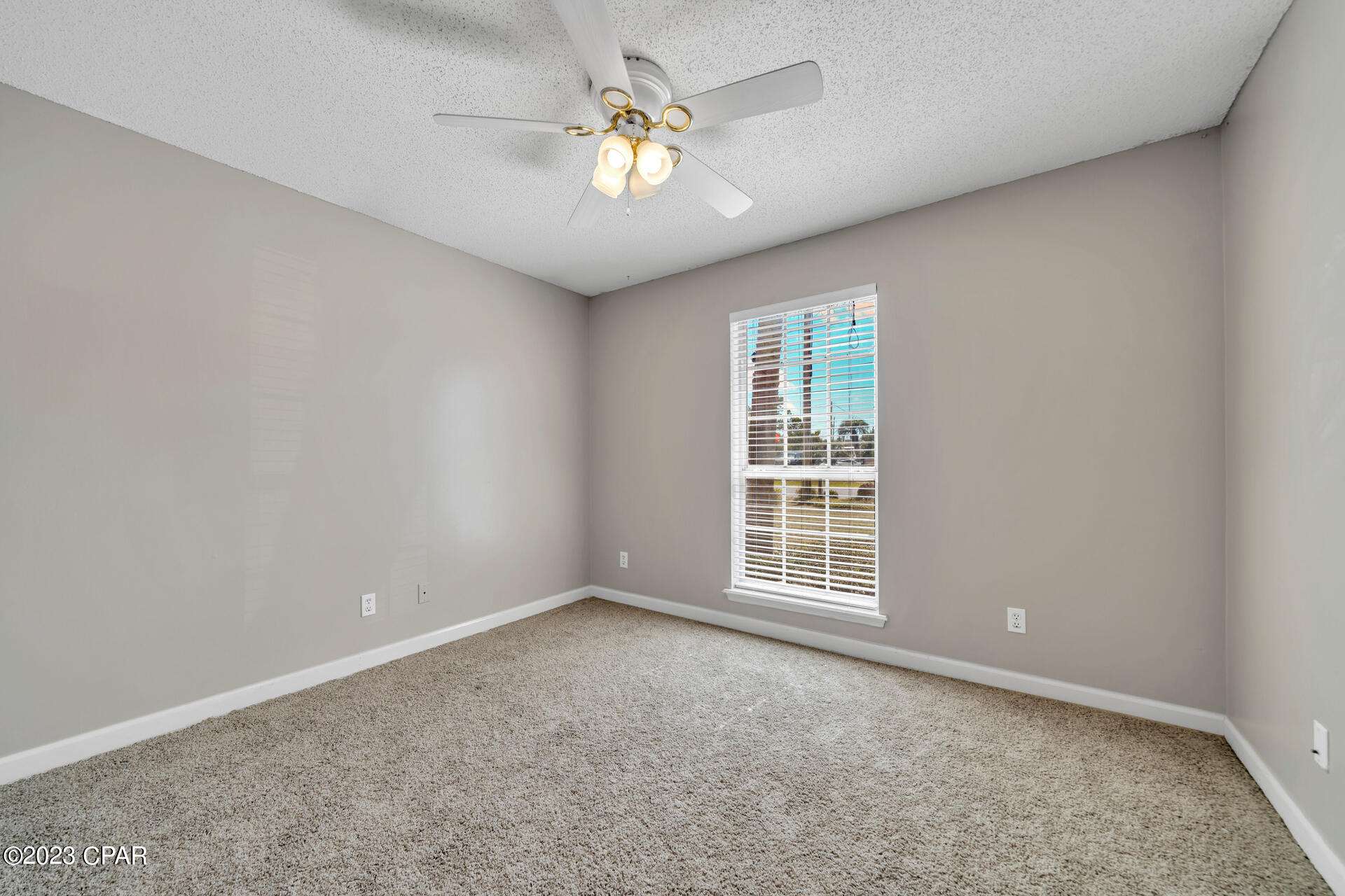 Fernwood Park - Residential