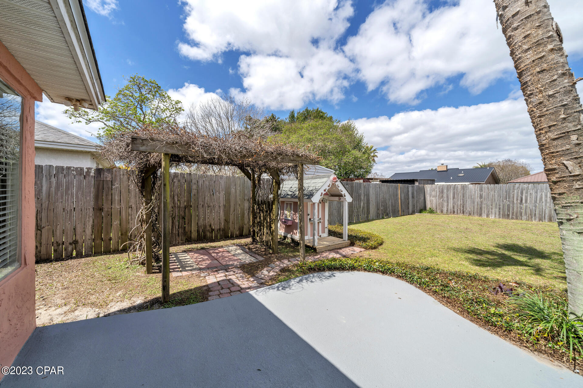 Fernwood Park - Residential