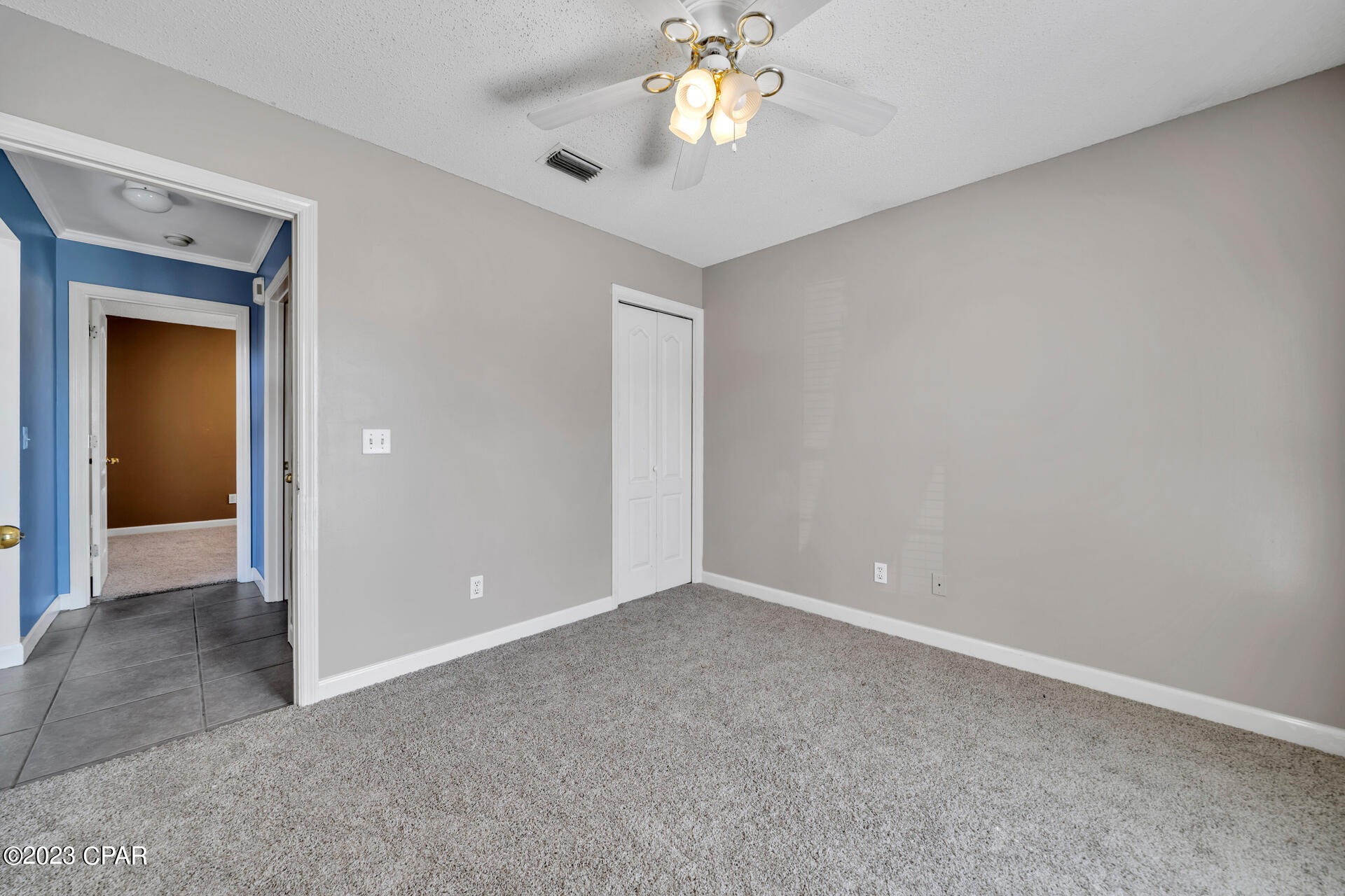 Fernwood Park - Residential