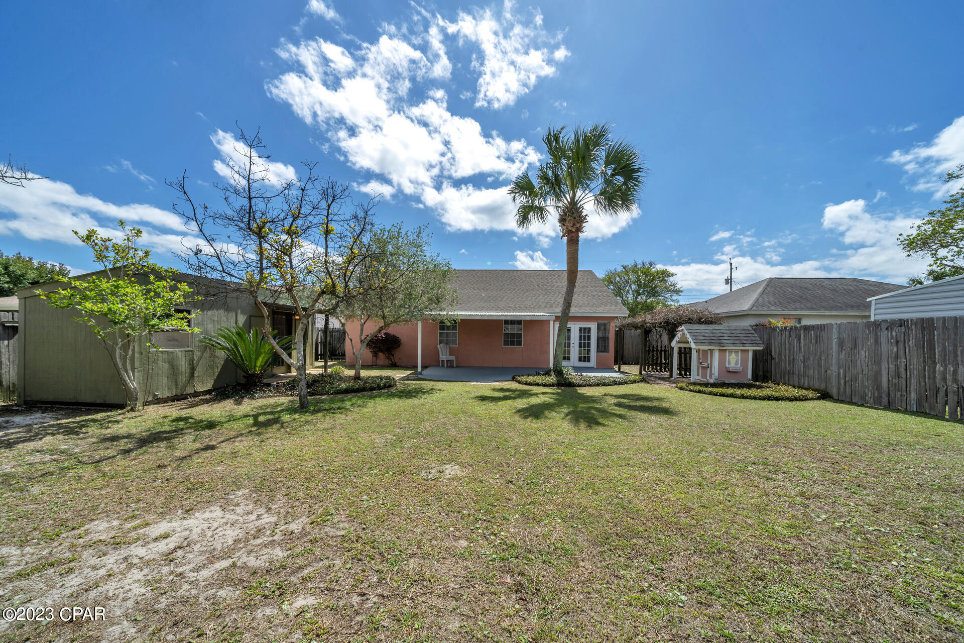 Fernwood Park - Residential