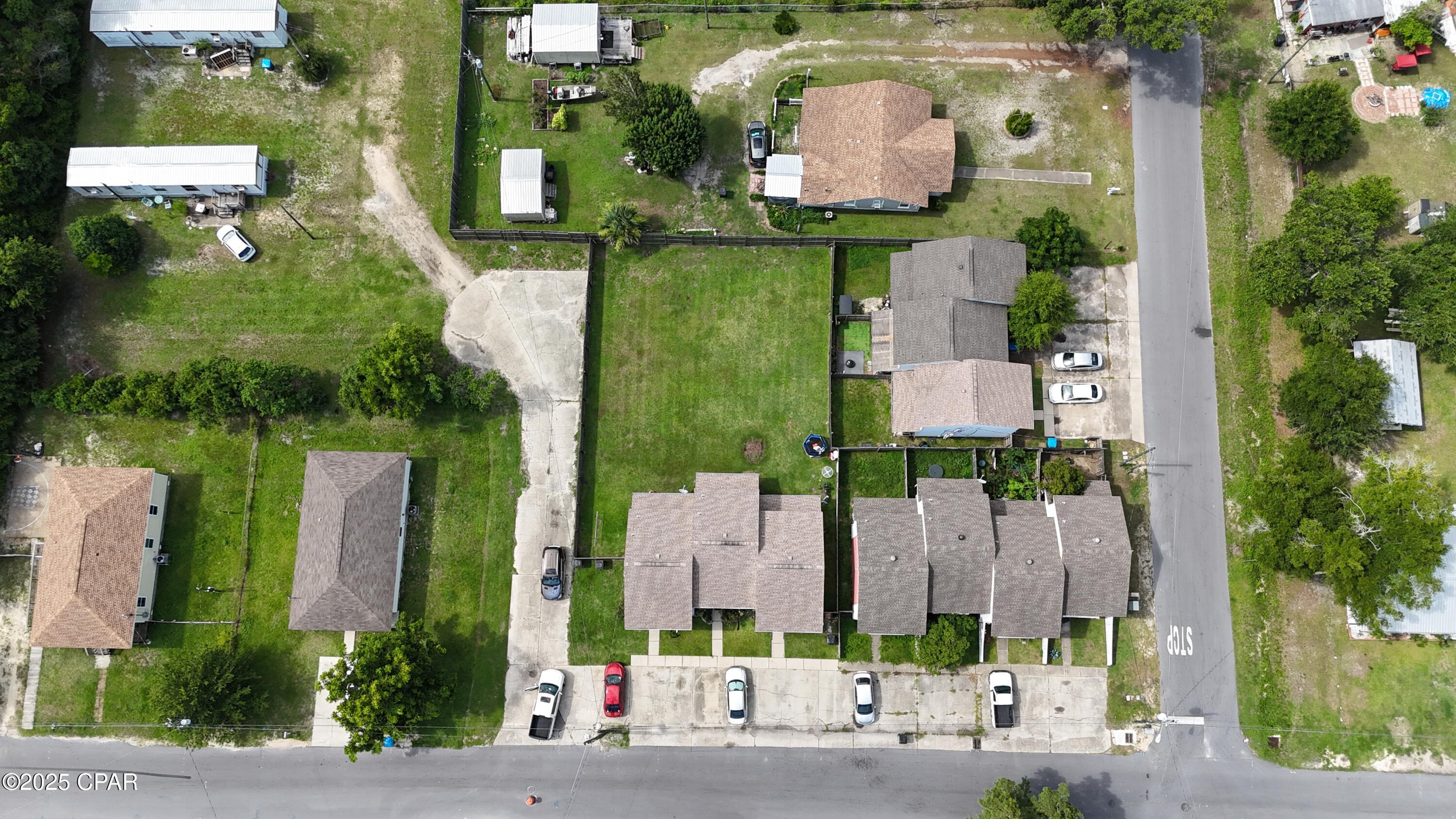 [No Recorded Subdiv] - Residential