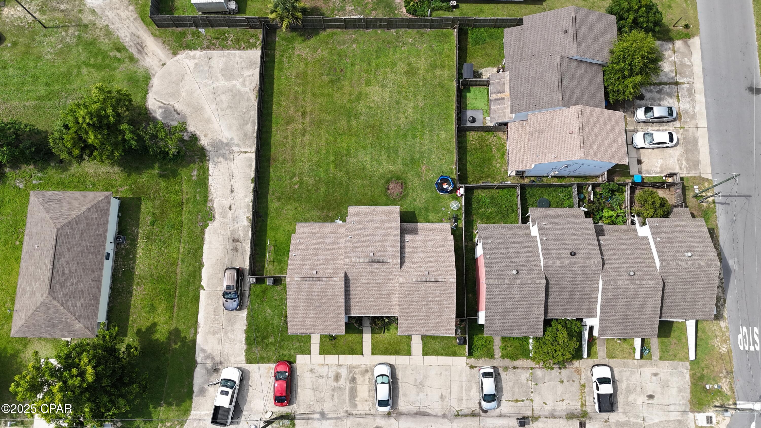 [No Recorded Subdiv] - Residential