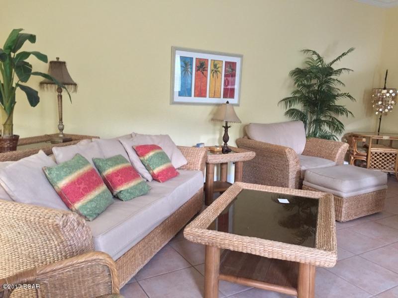 La Valencia Beach Resort - Residential Lease