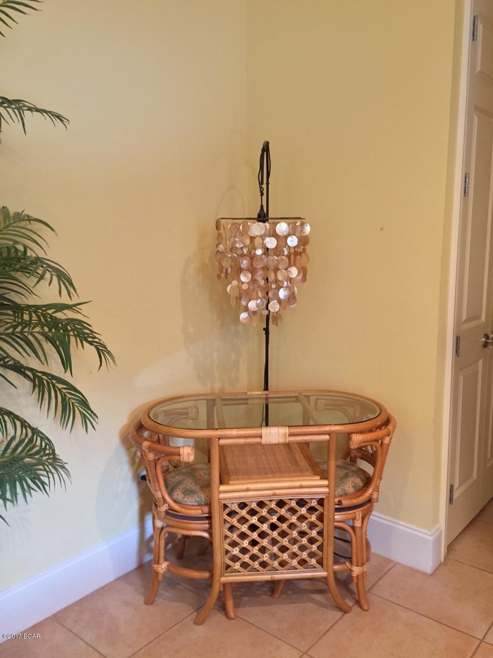 La Valencia Beach Resort - Residential Lease