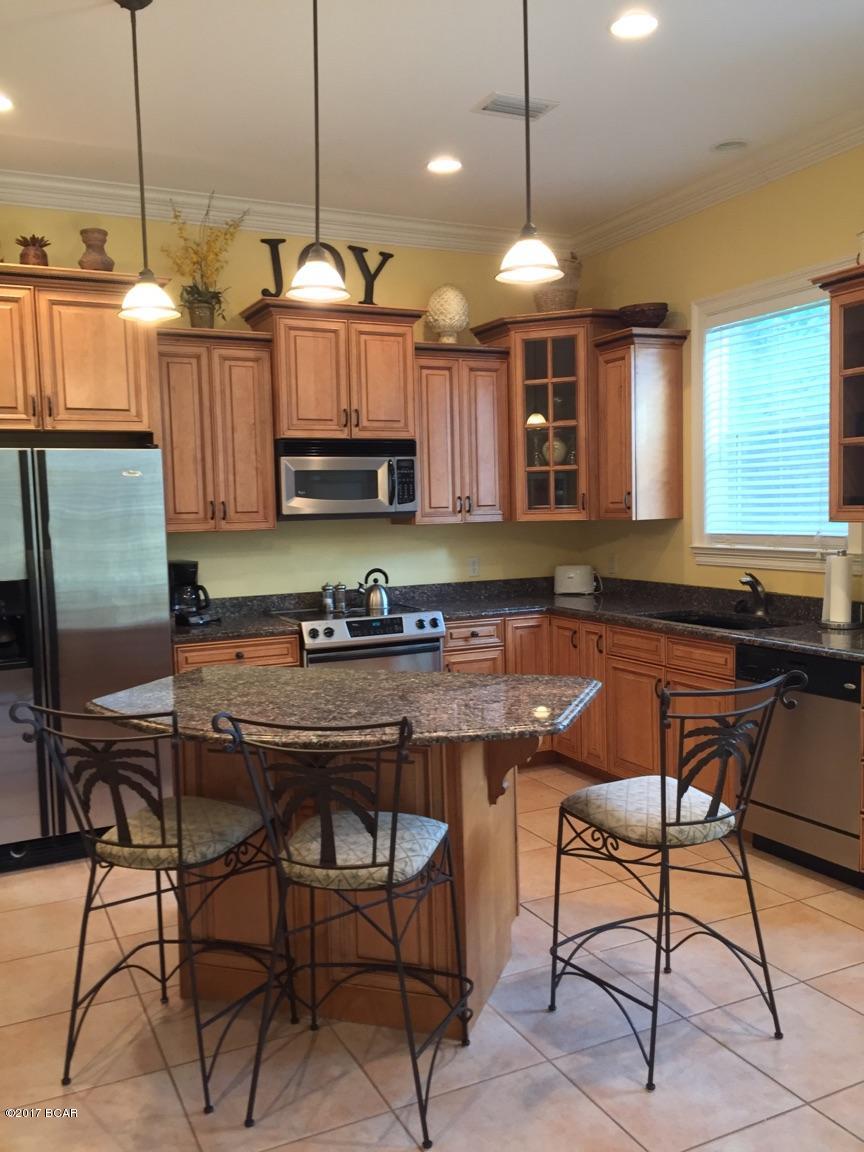 La Valencia Beach Resort - Residential Lease