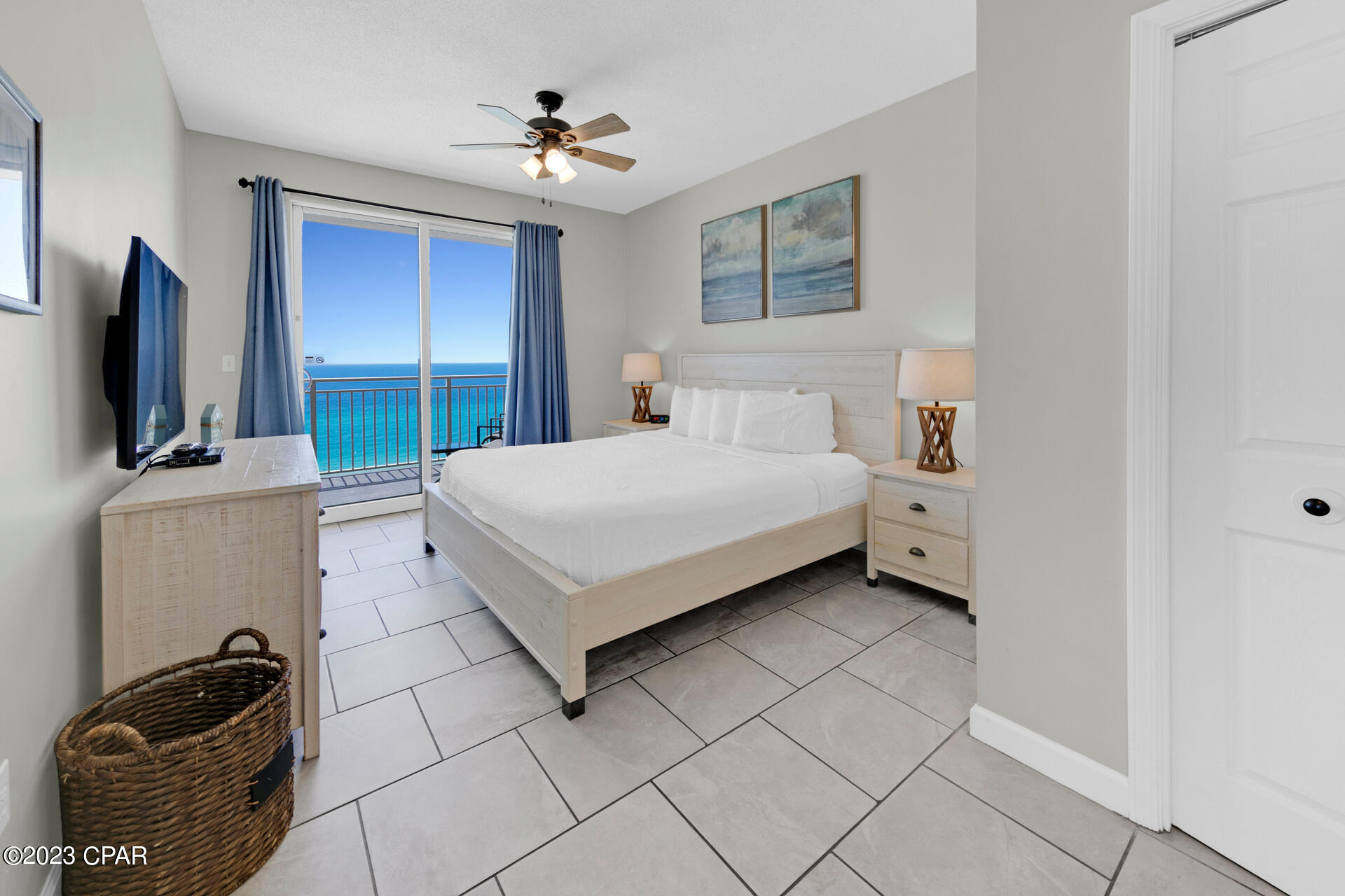 Sterling Reef - Residential