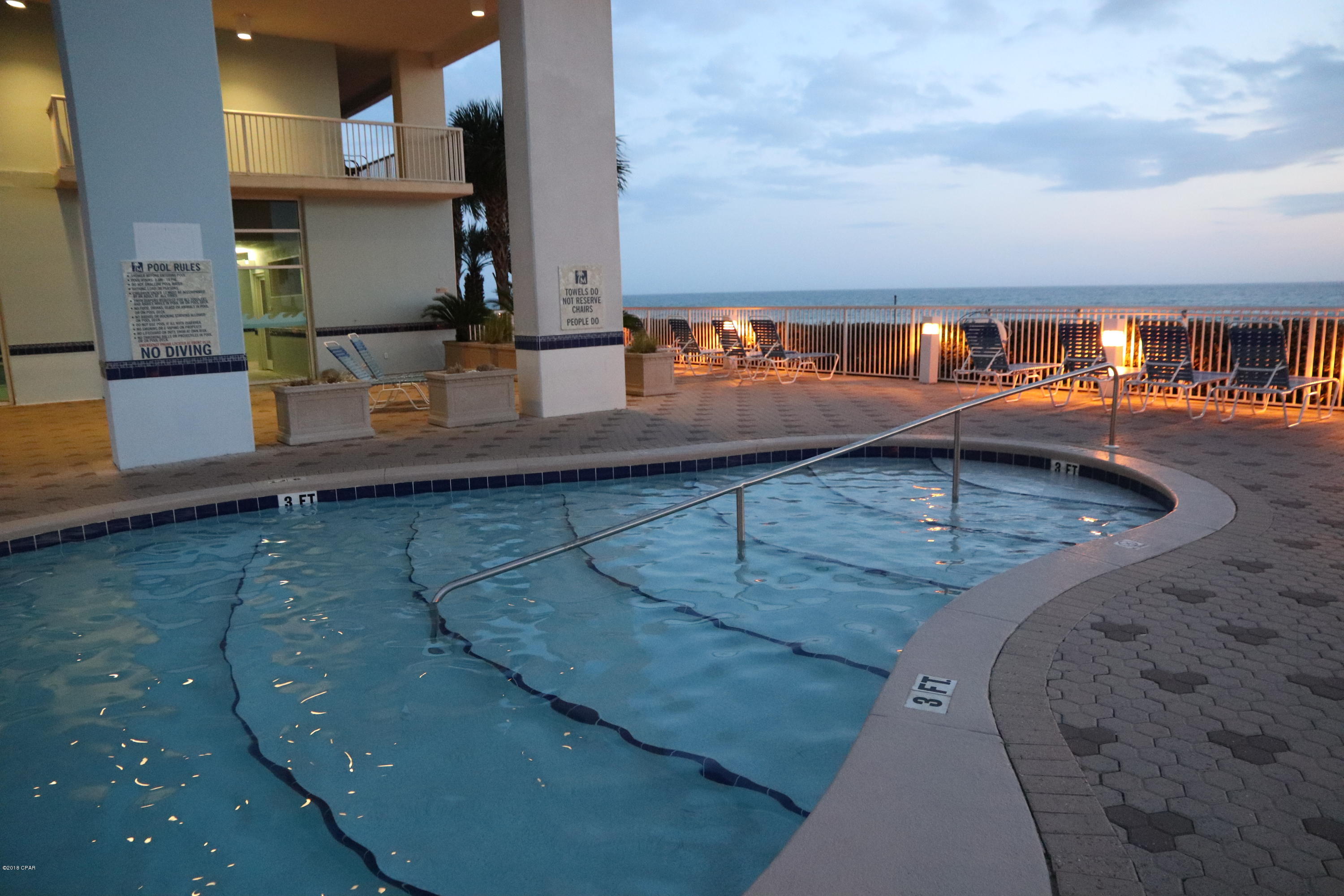 Majestic Beach Tower I - Residential