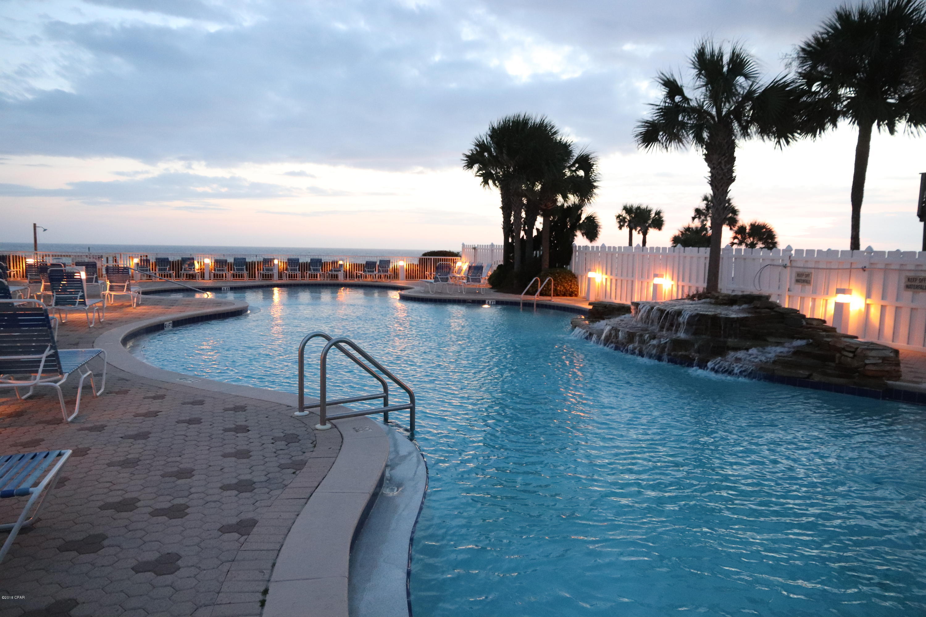 Majestic Beach Tower I - Residential