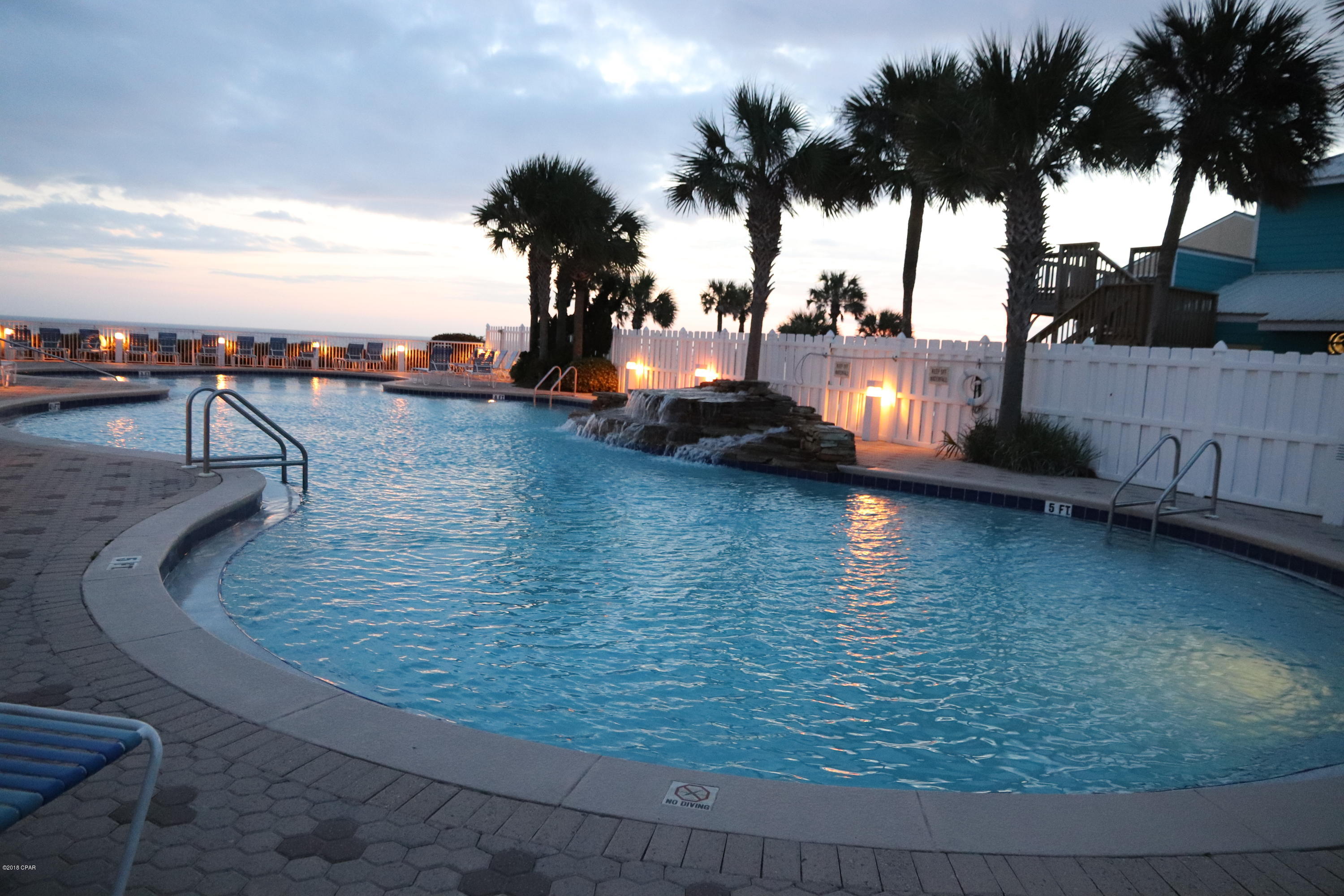 Majestic Beach Tower I - Residential