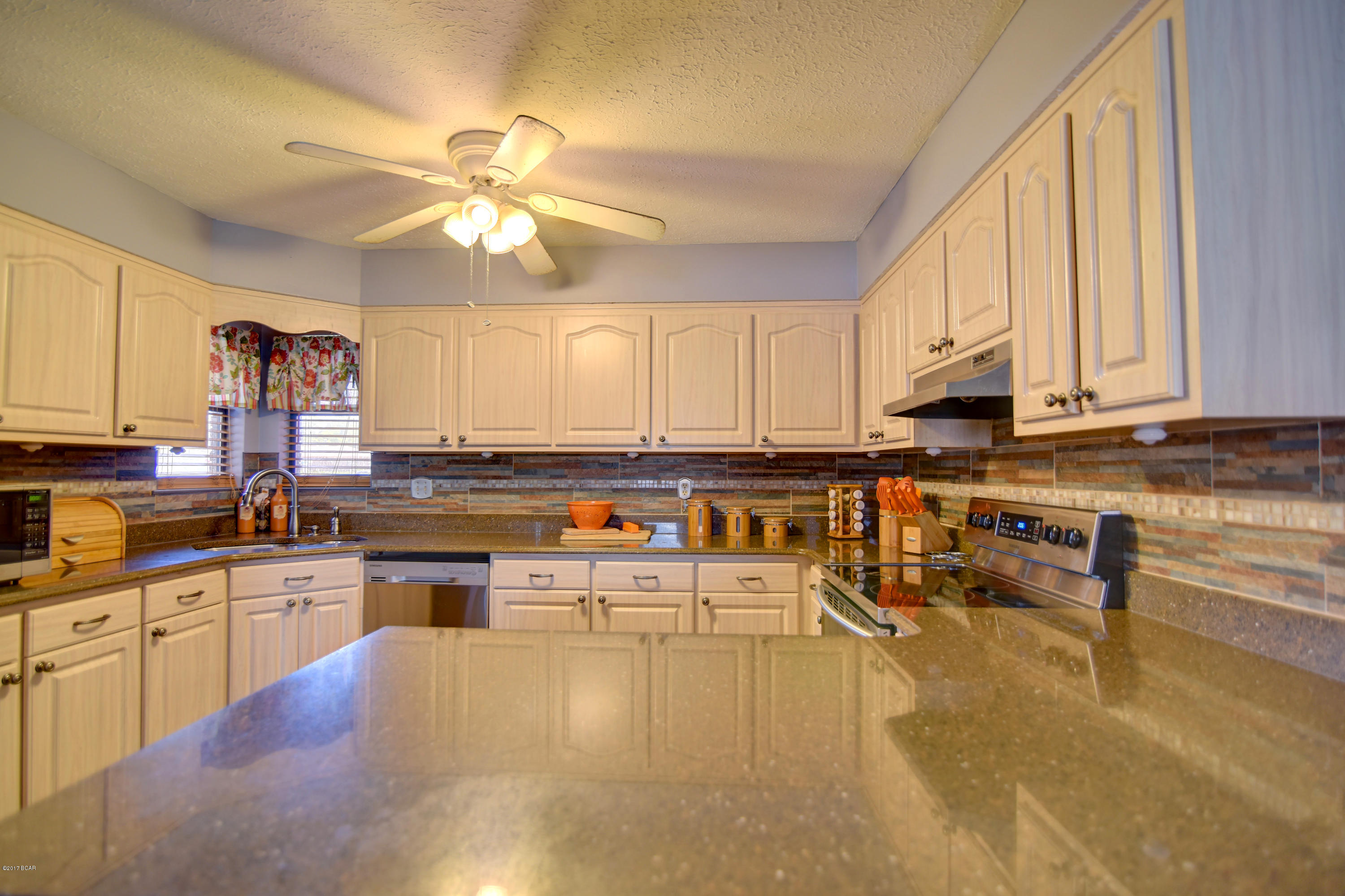 Bay Front Unit 6 - Residential