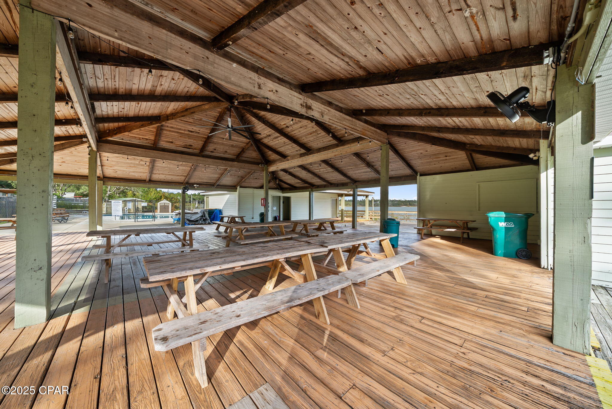 Leisure Lakes - Residential