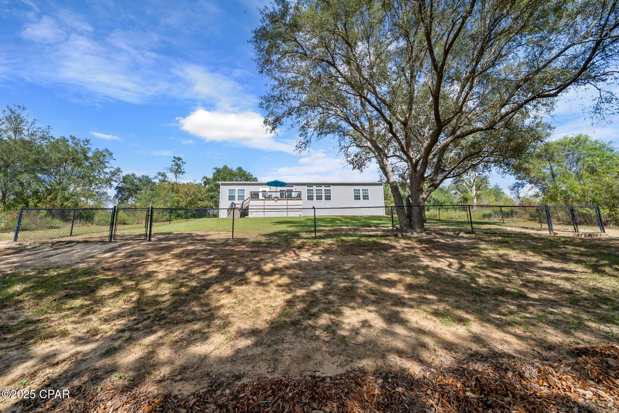 Leisure Lakes - Residential