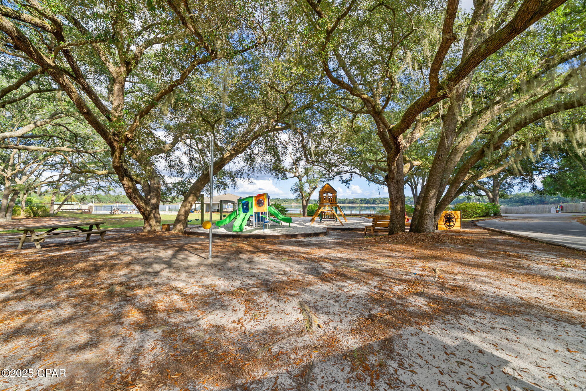 Leisure Lakes - Residential