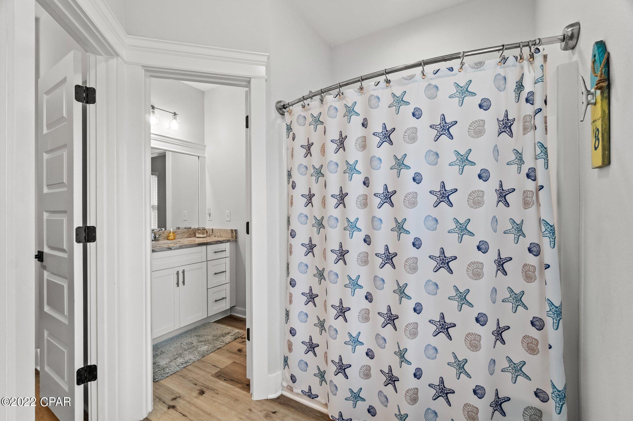 Laguna Beach Estates 5th Add - Residential