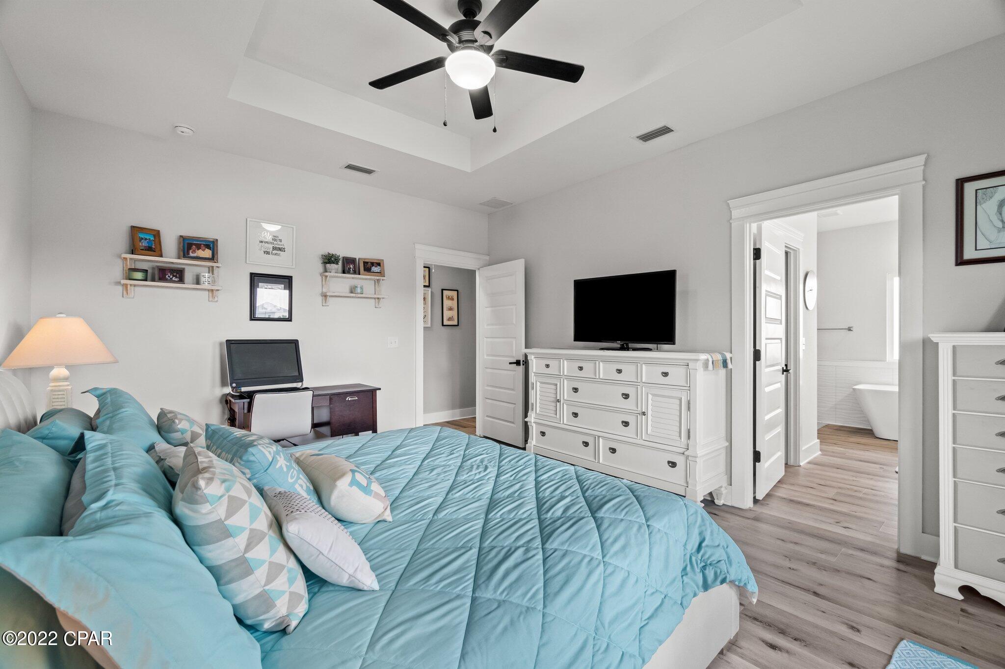 Laguna Beach Estates 5th Add - Residential