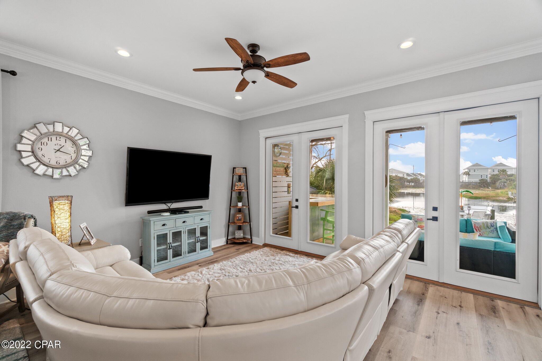 Laguna Beach Estates 5th Add - Residential