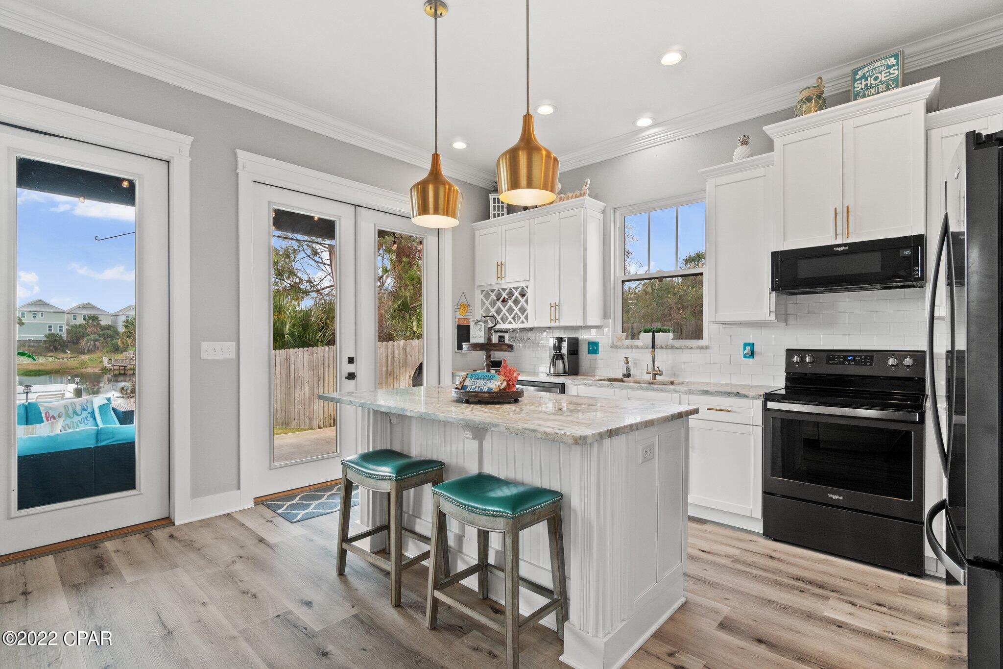 Laguna Beach Estates 5th Add - Residential