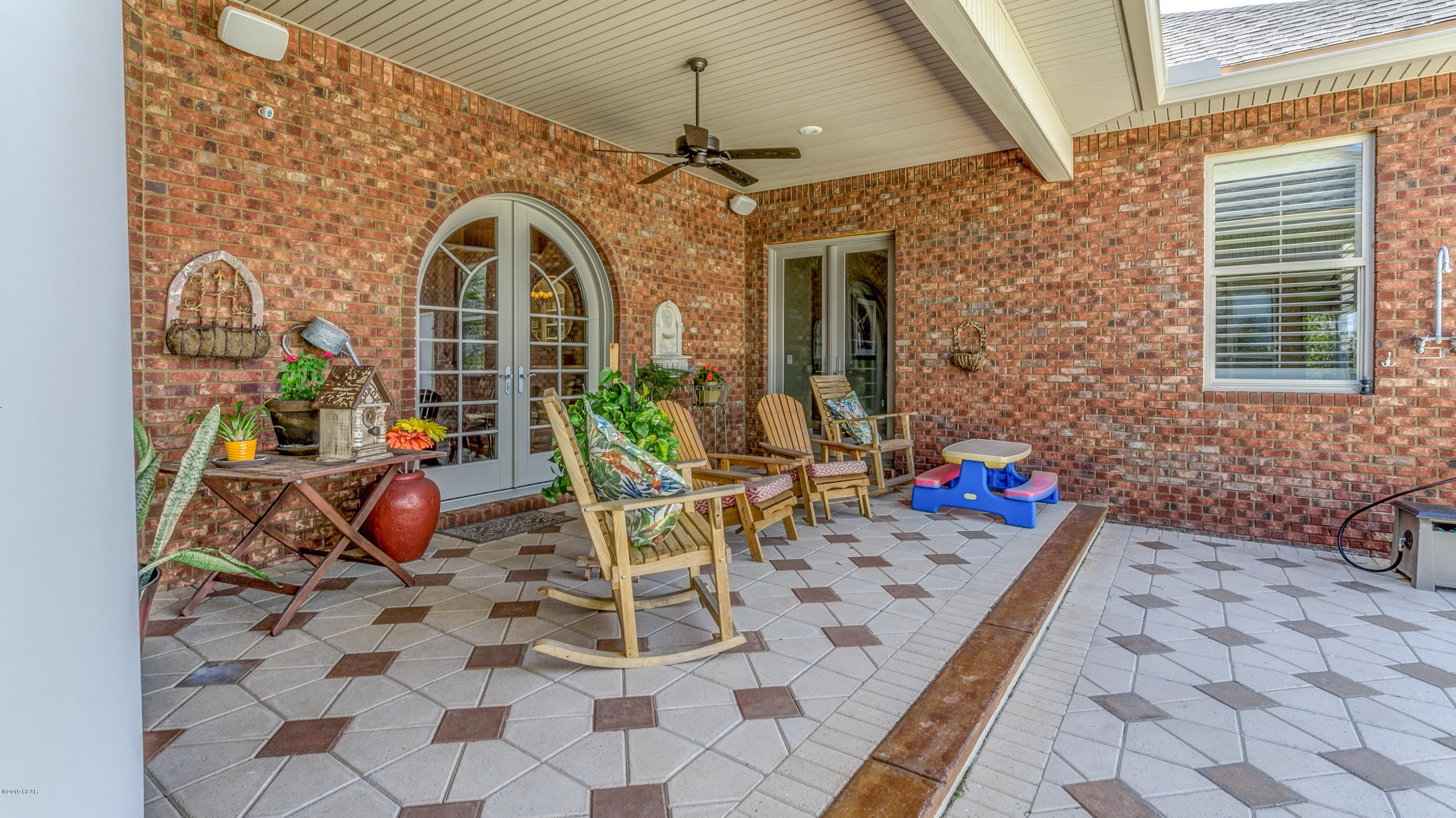 Bayou Oaks Estates - Residential