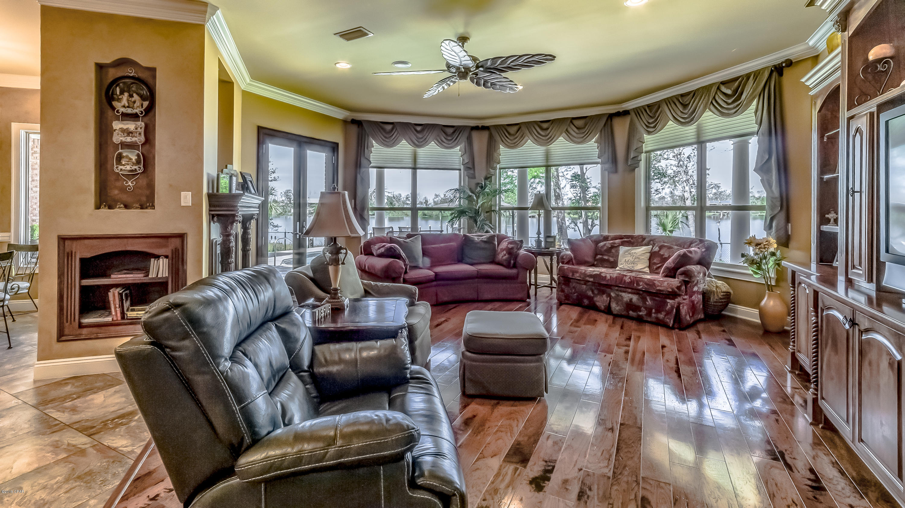 Bayou Oaks Estates - Residential