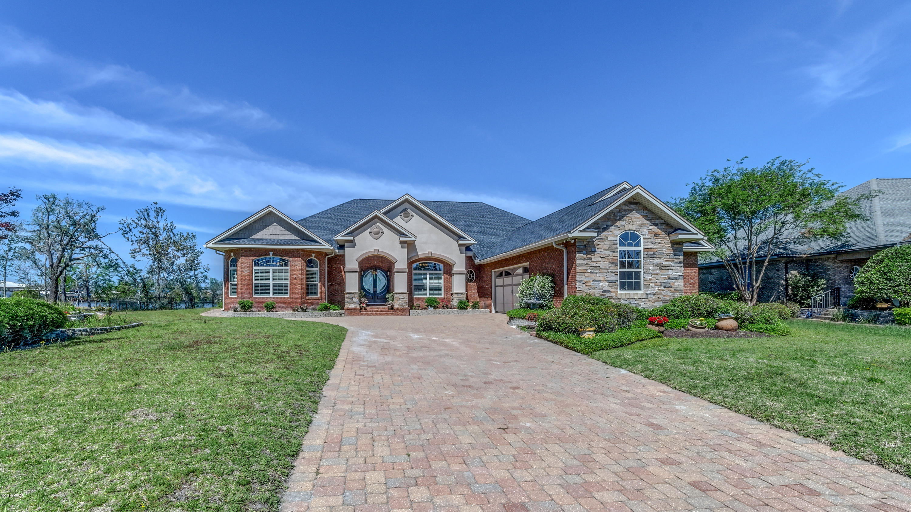 Bayou Oaks Estates - Residential