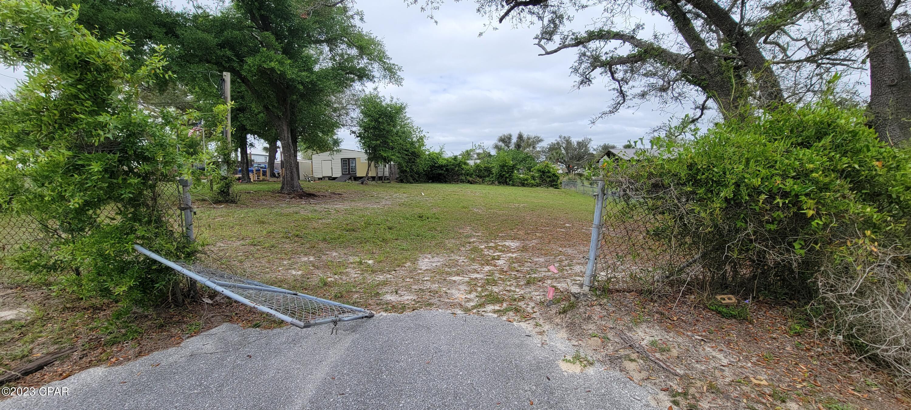 [No Recorded Subdiv] - Land